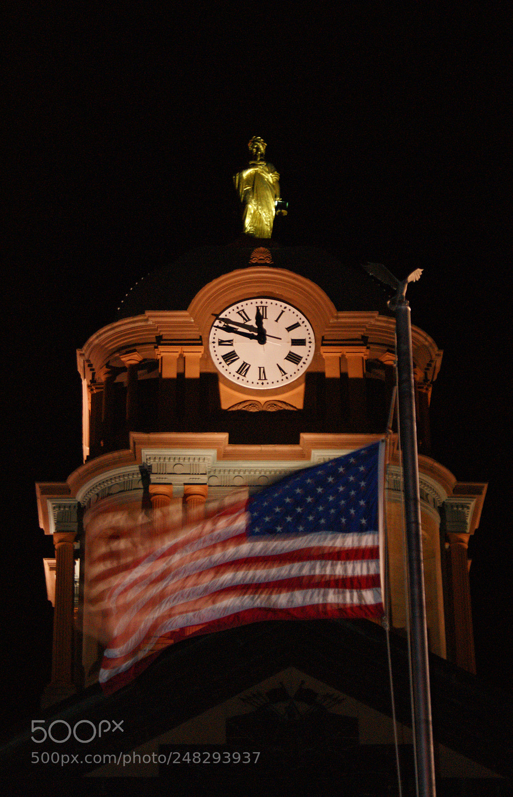 Sony Alpha DSLR-A350 sample photo. Clock tower photography