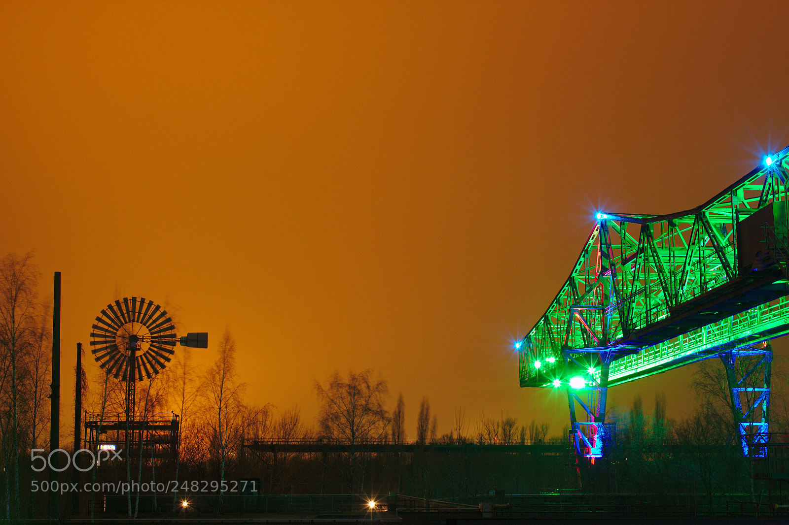 Canon EOS 550D (EOS Rebel T2i / EOS Kiss X4) sample photo. Colored duisburg photography
