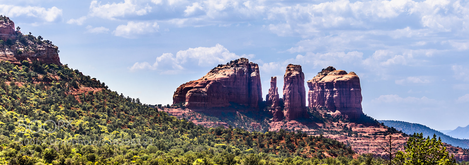 Canon EOS 80D sample photo. Cathedral rock photography
