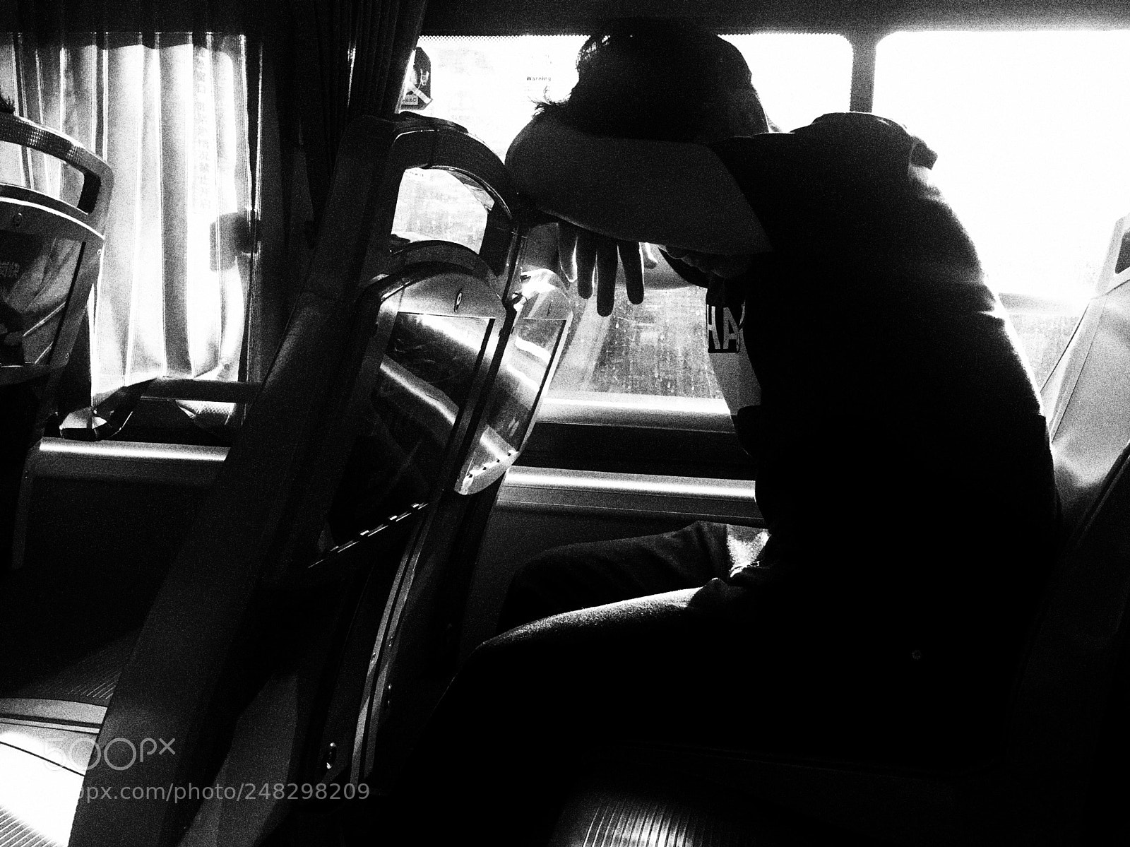Apple iPhone 6 sample photo. Man in the bus photography