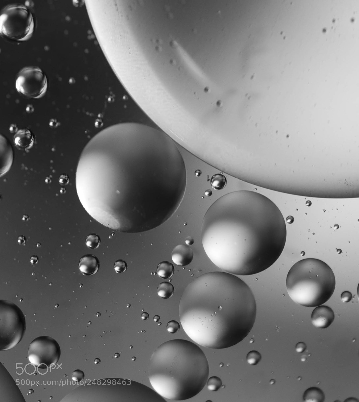 Nikon D5100 sample photo. Oil on water photography