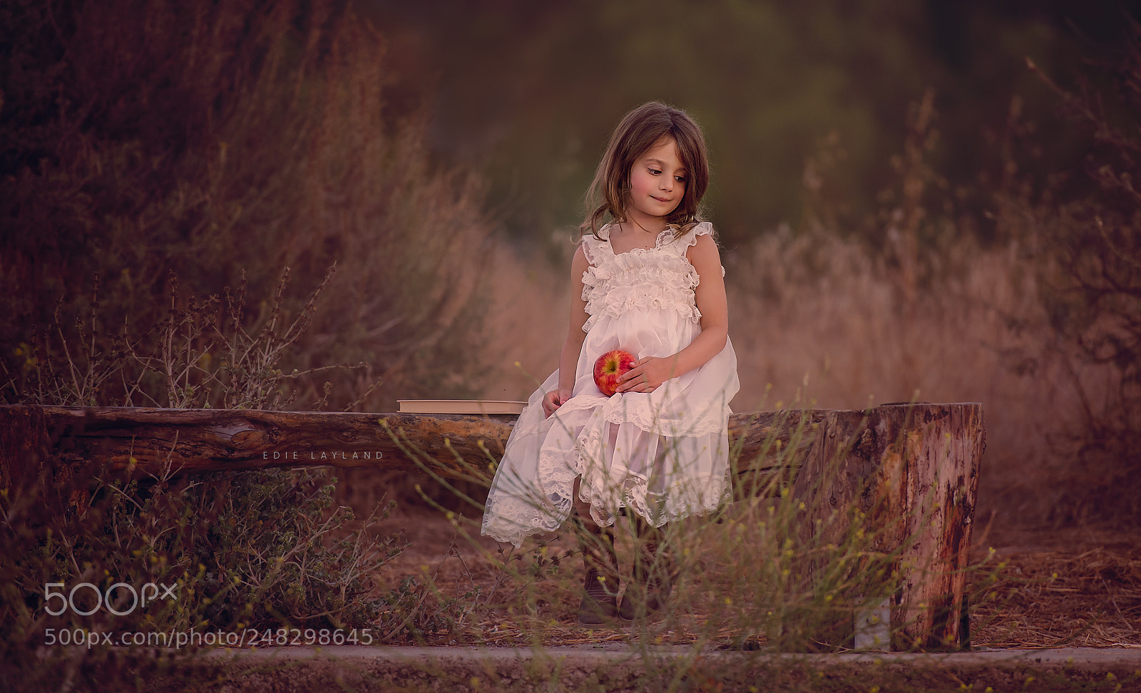 Nikon D800 sample photo. A child waits photography