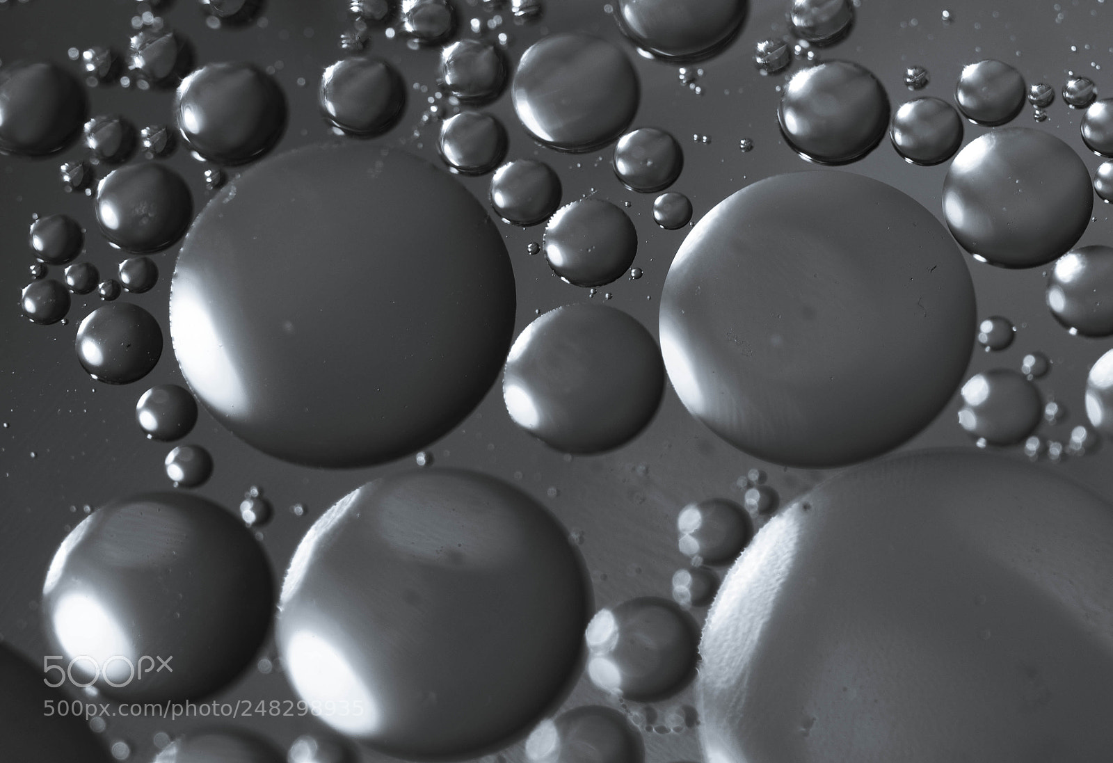 Nikon D5100 sample photo. Oil on water photography