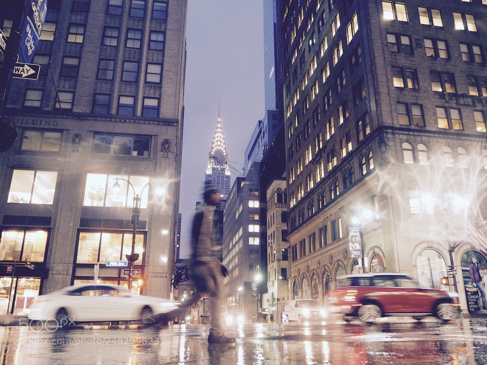 Olympus OM-D E-M10 II sample photo. Nyc night photography
