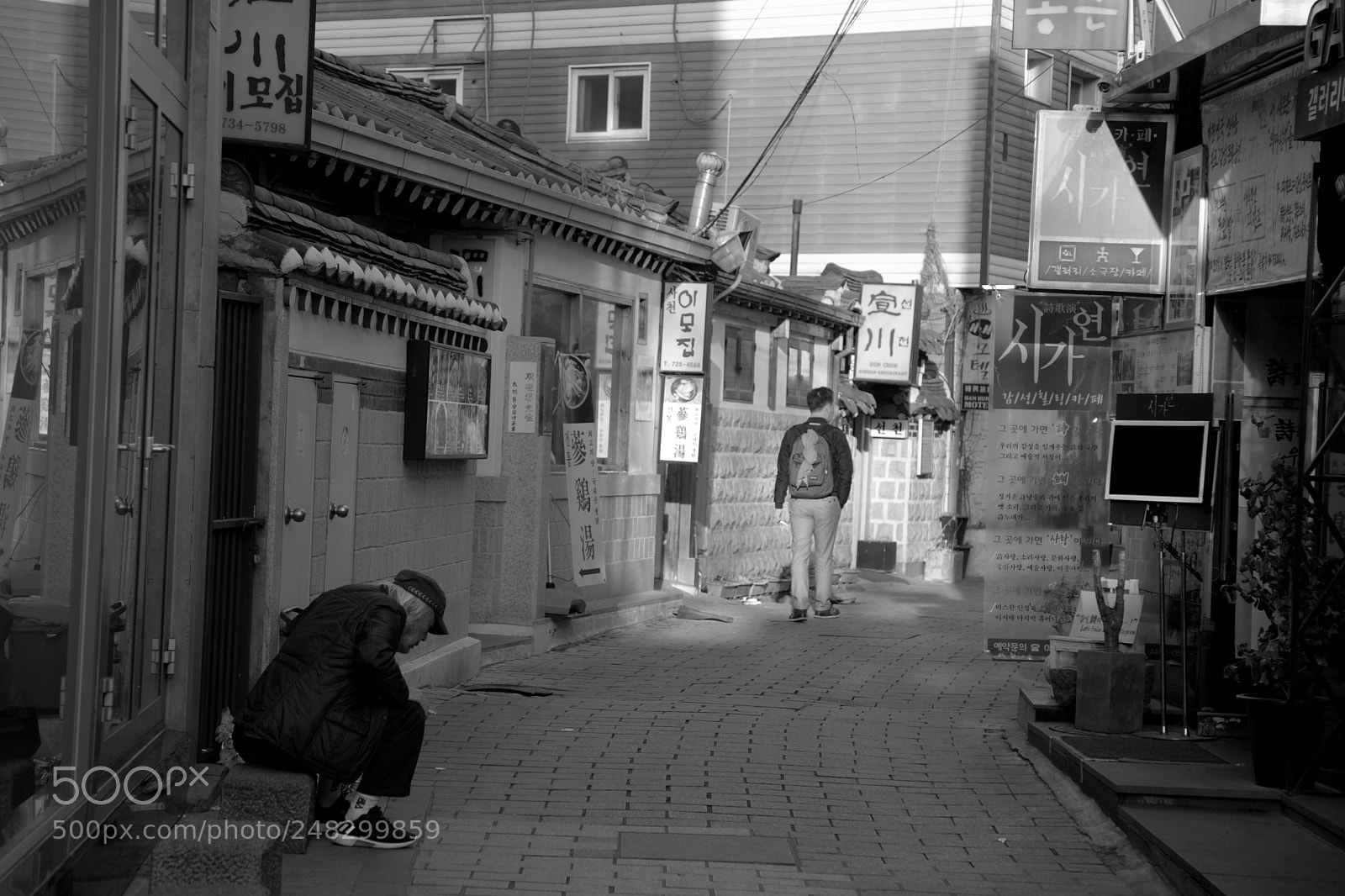 Canon EOS 6D + Canon EF 24-105mm F4L IS USM sample photo. Insa-dong photography