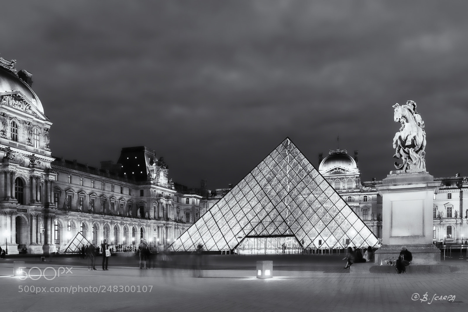 Nikon D800E sample photo. Paris pyramide du louvre 04 photography