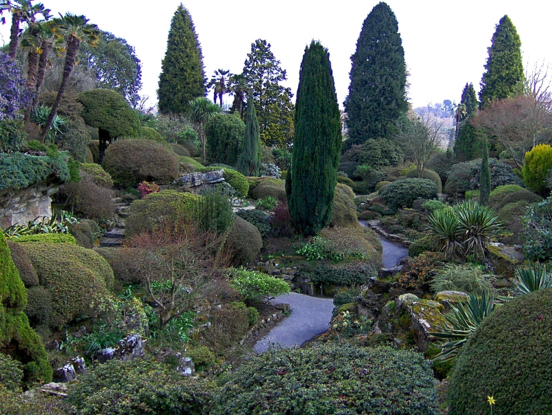 HP PHOTOSMART R927  (V01.00) sample photo. The rock garden photography