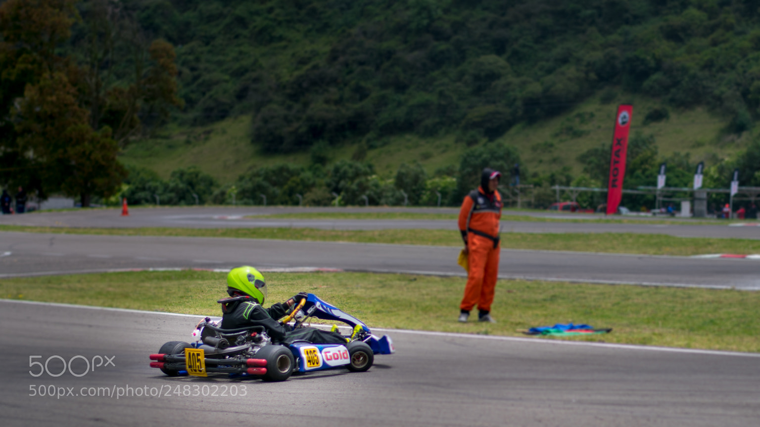 Nikon D3400 sample photo. Kart drift photography