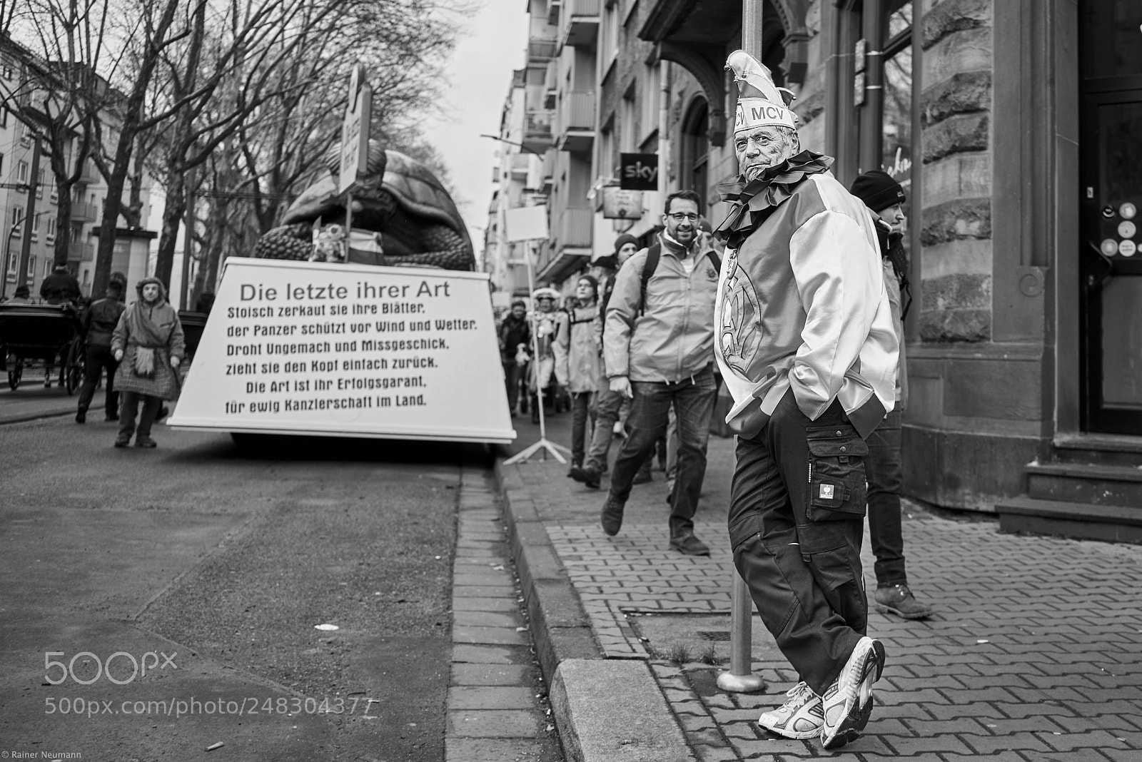Sony a7R II sample photo. Mann 354 b&w photography