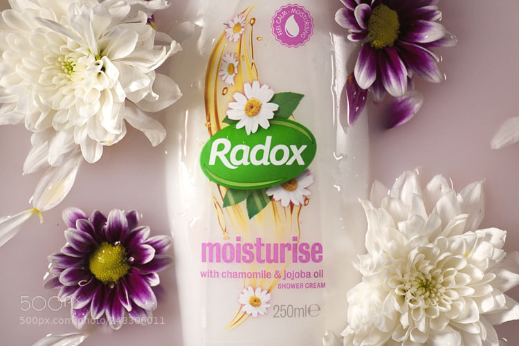 Canon EOS 50D sample photo. Radox with flowers photography