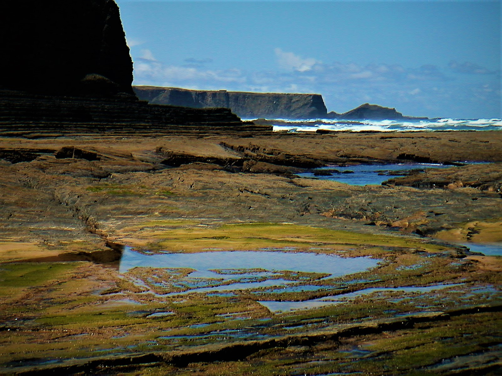 KONICA MINOLTA DiMAGE X sample photo. Coastline clerigo photography