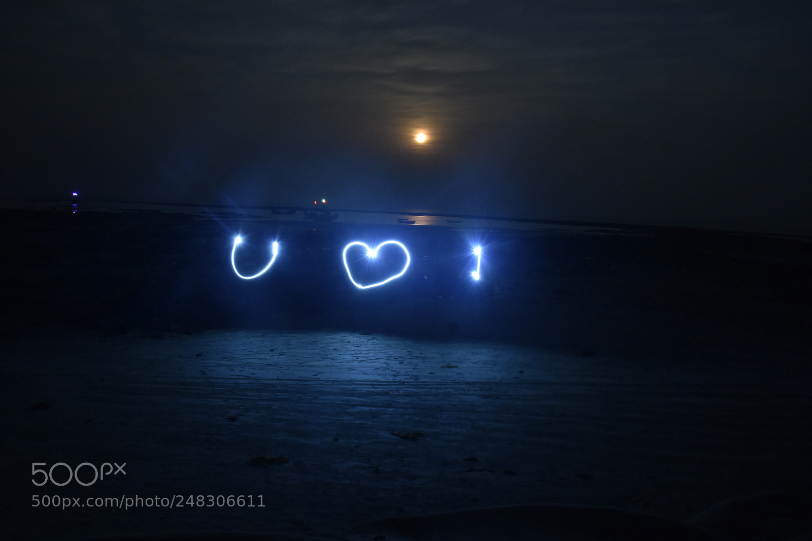 Nikon D7200 sample photo. " উলটো রাজার, উলটো ভালবাসা " photography