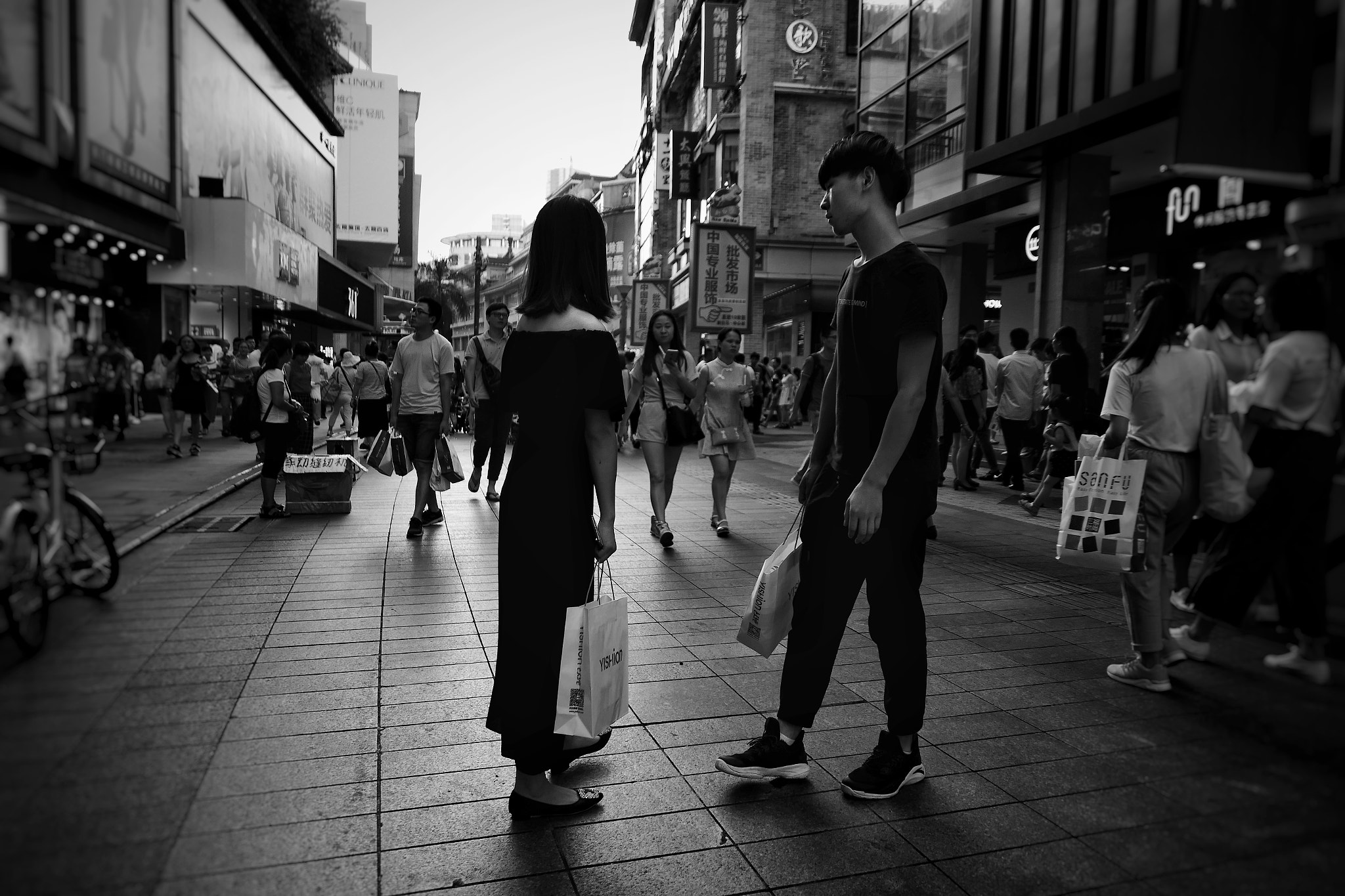 Panasonic Lumix DMC-LX10 (Lumix DMC-LX15) sample photo. Street photography