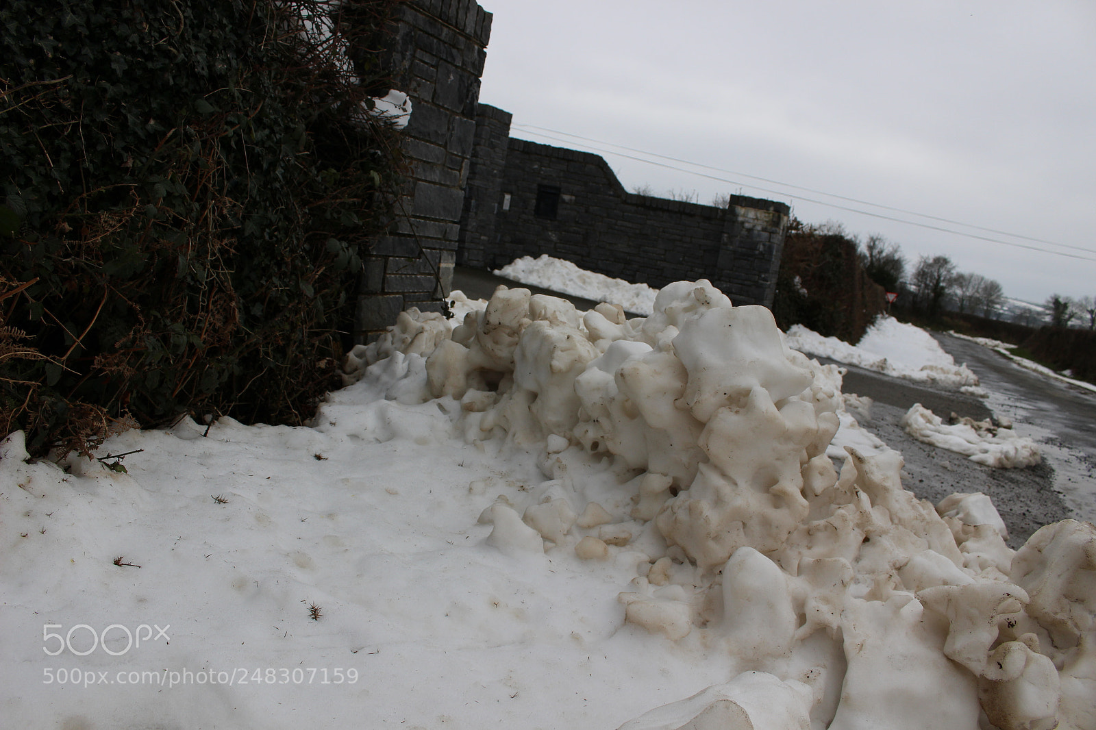 Canon EOS 100D (EOS Rebel SL1 / EOS Kiss X7) sample photo. Natural snowscape photography
