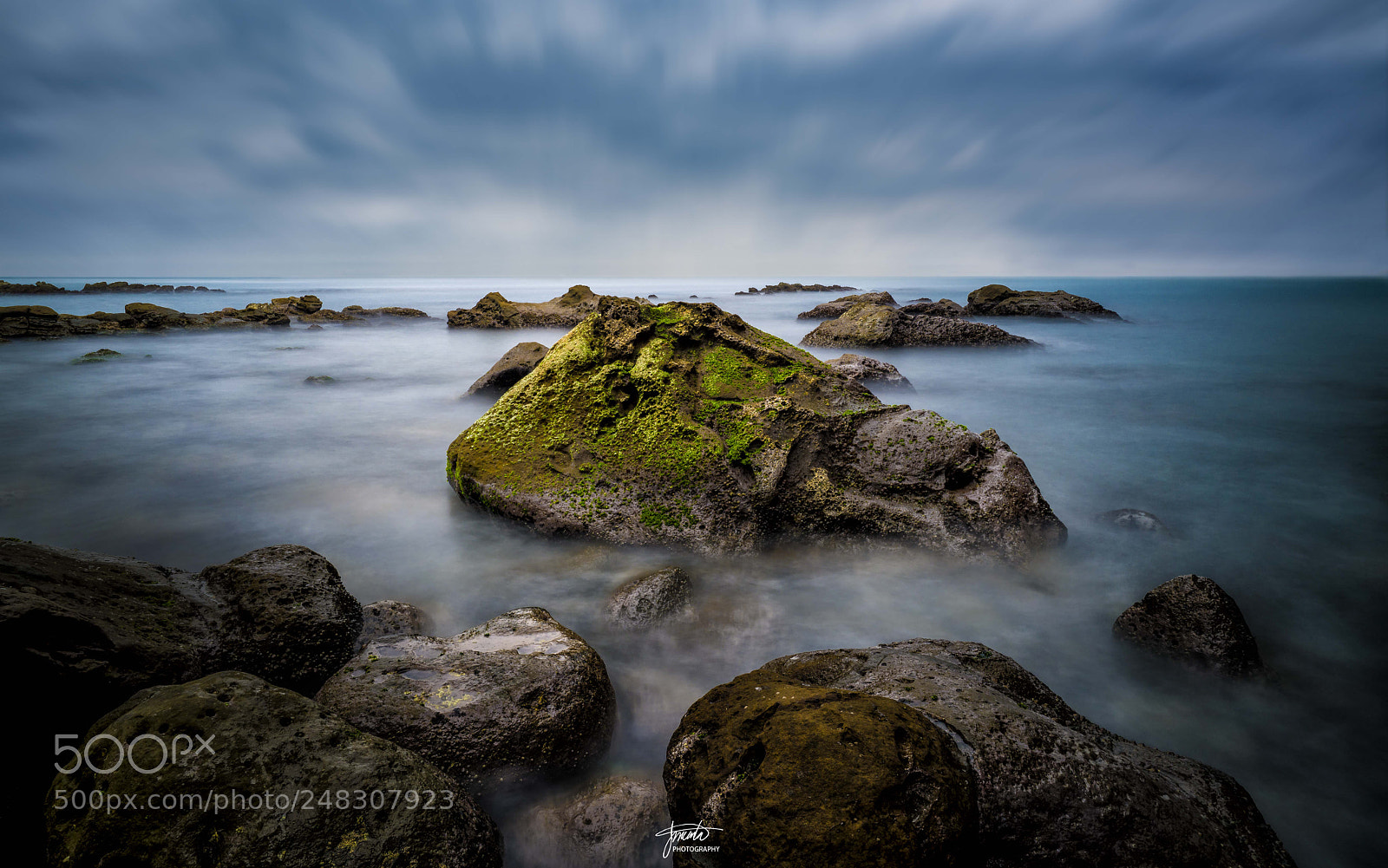 Sony a7R II sample photo. Green in the sea photography