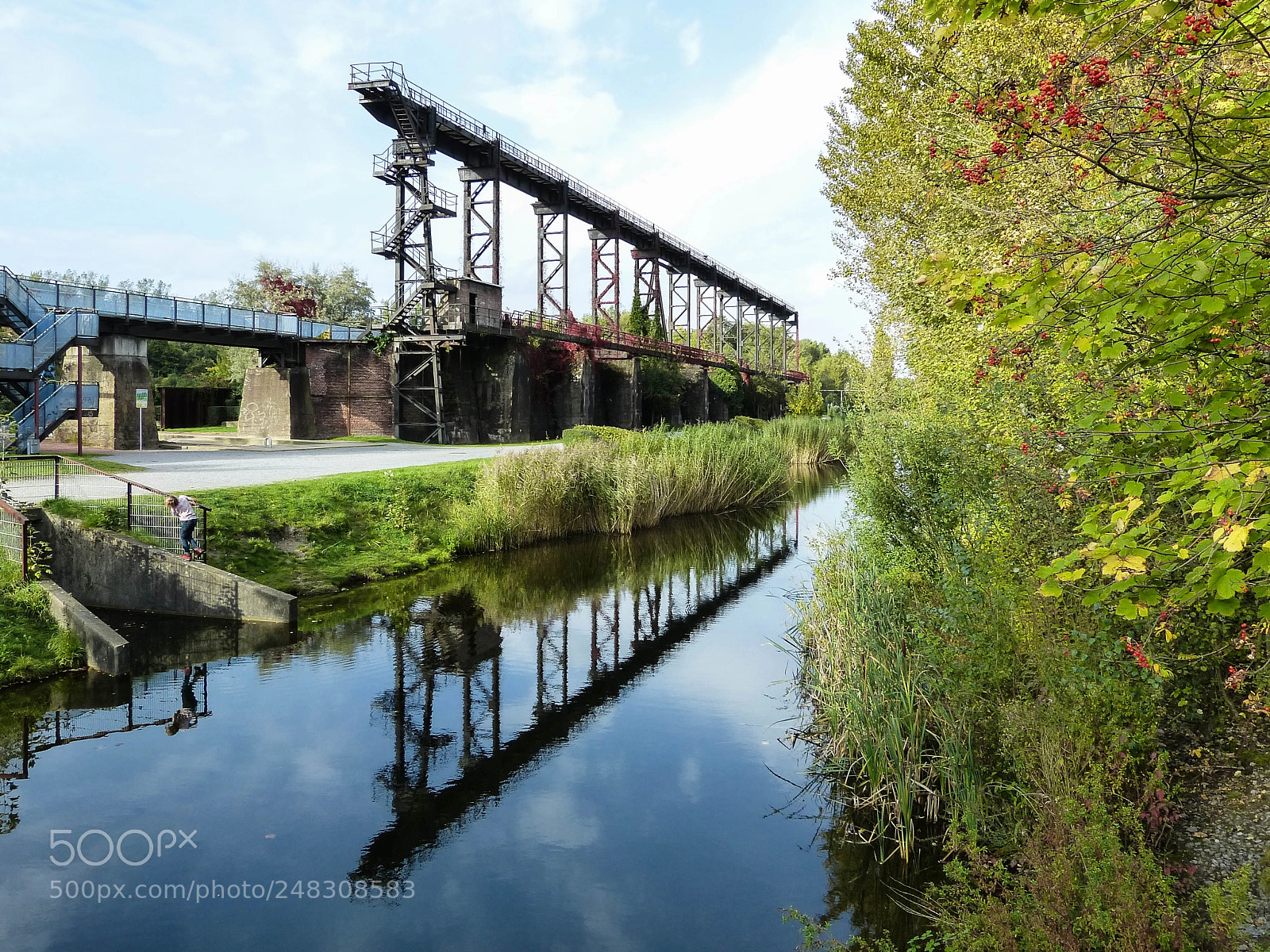 Panasonic Lumix DMC-FZ150 sample photo. Industrial reflection photography