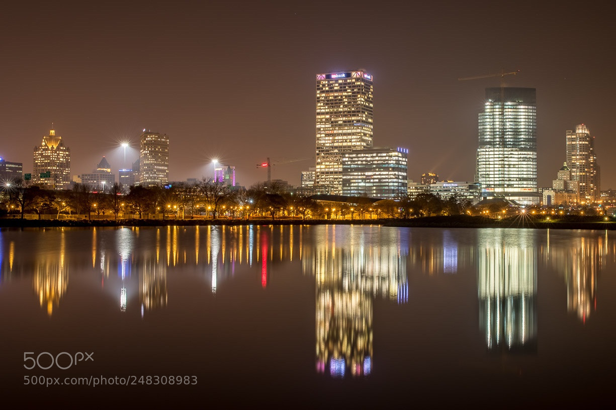 Canon EOS 7D Mark II sample photo. Milwaukee skyline photography