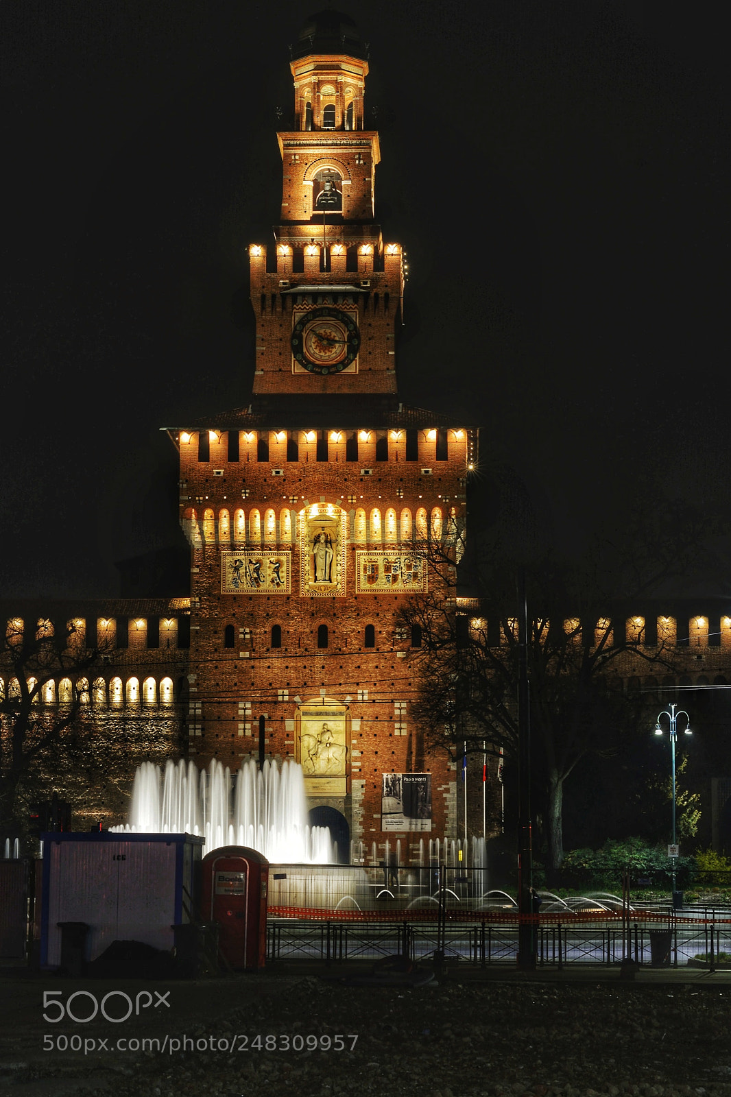 Nikon D5200 sample photo. Castello sforzesco photography