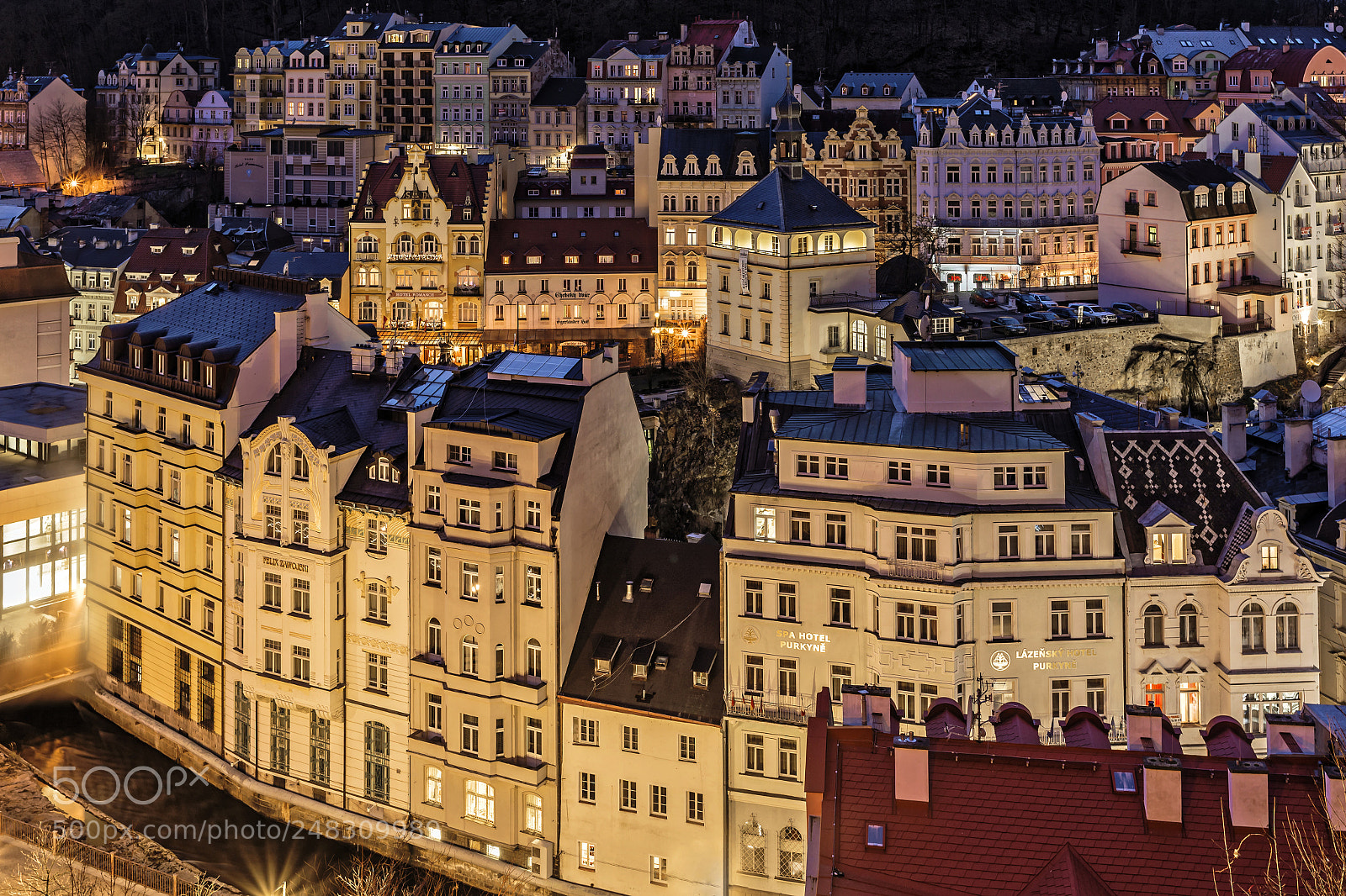 Nikon D5200 sample photo. Karlovy vary tonight photography