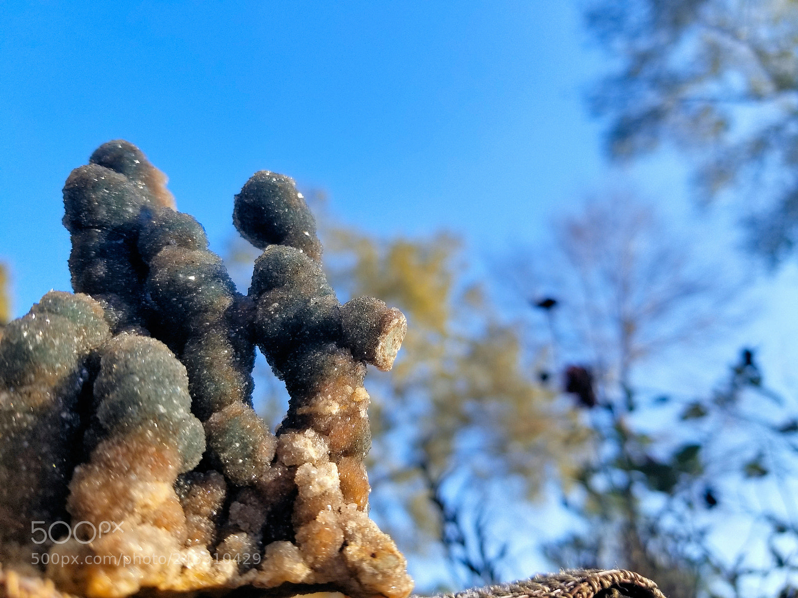 Samsung Galaxy S8+ sample photo. Stalagmites in blue photography