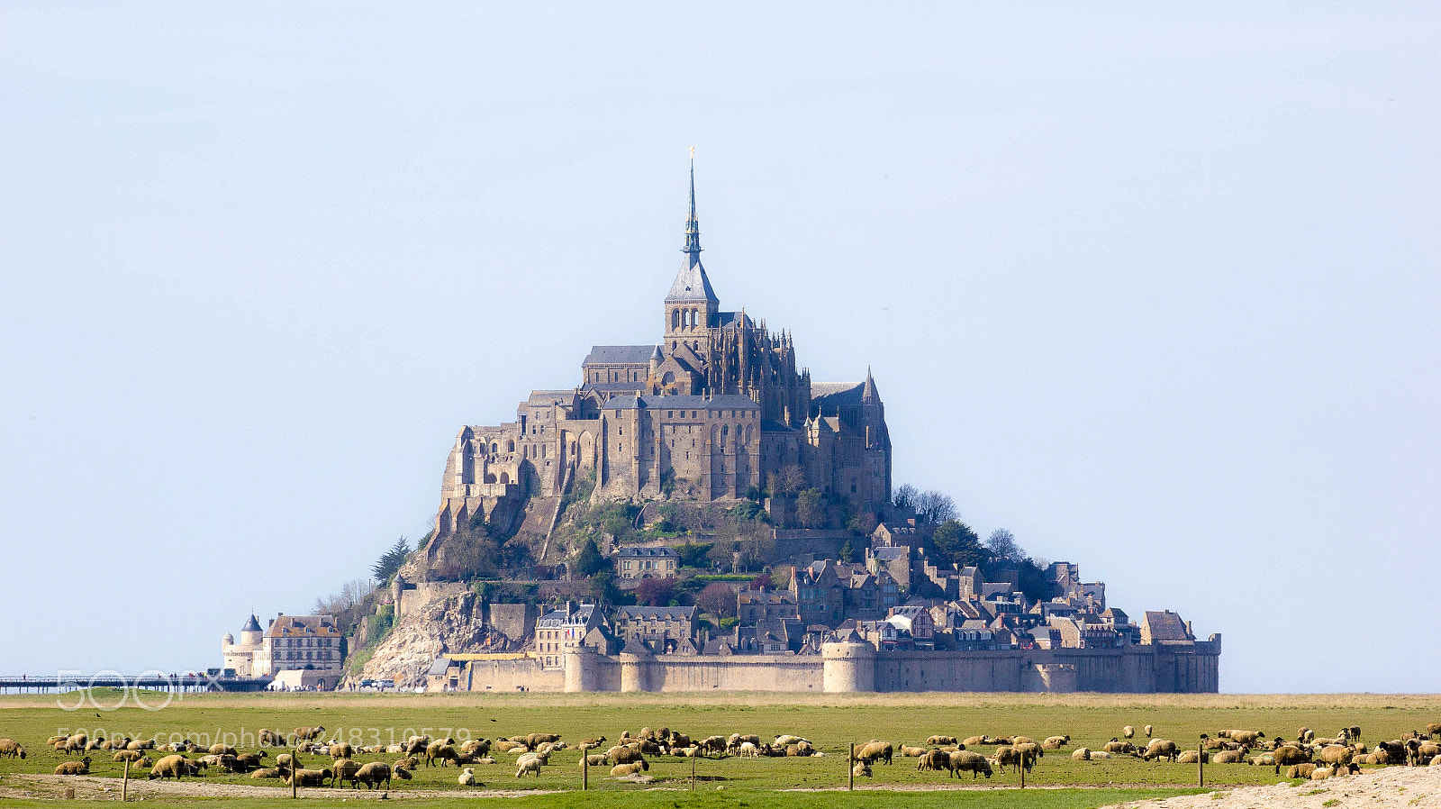 Canon EOS 550D (EOS Rebel T2i / EOS Kiss X4) sample photo. Majestic mount saint michel photography