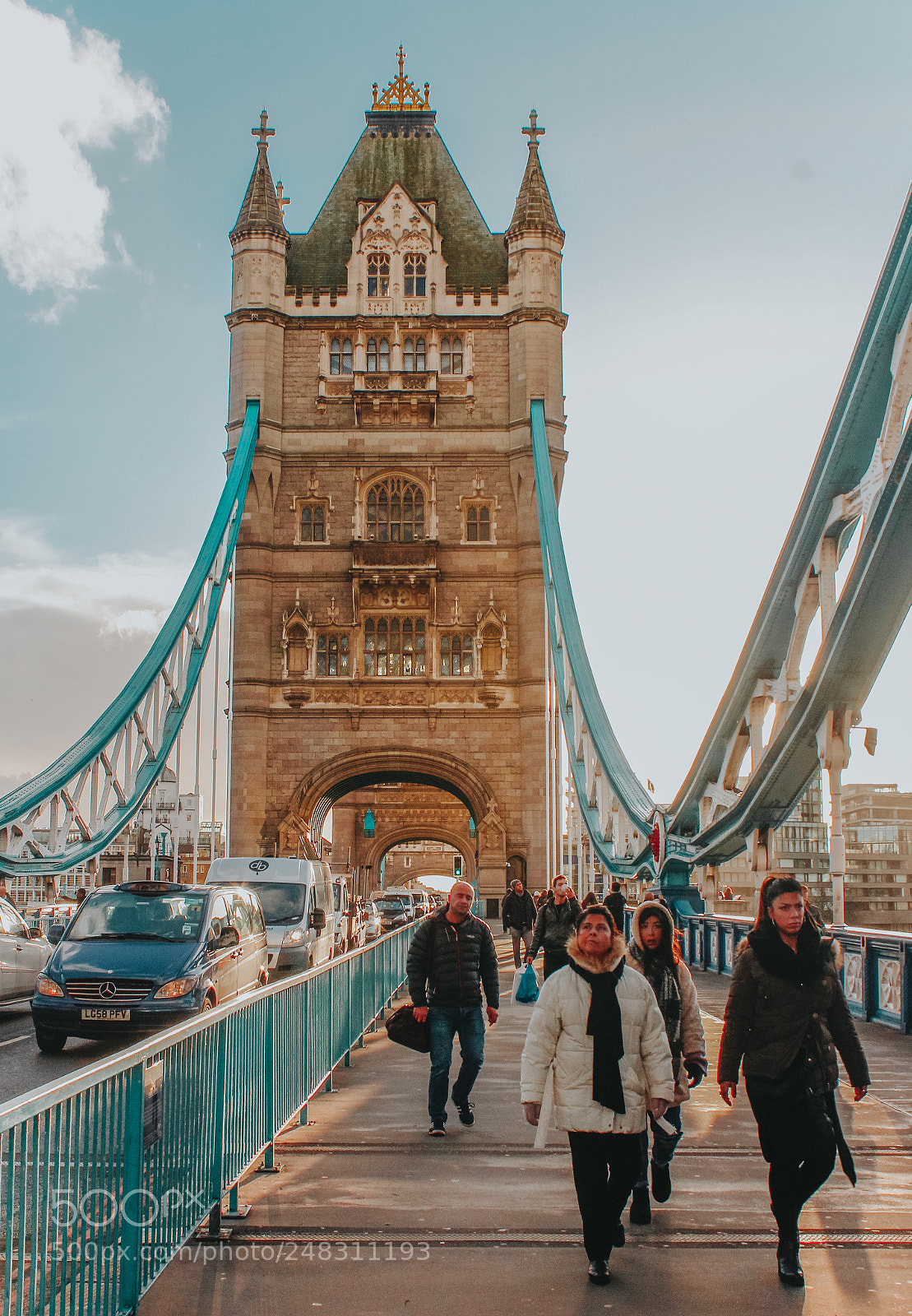Canon EOS 600D (Rebel EOS T3i / EOS Kiss X5) sample photo. Tower bridge photography