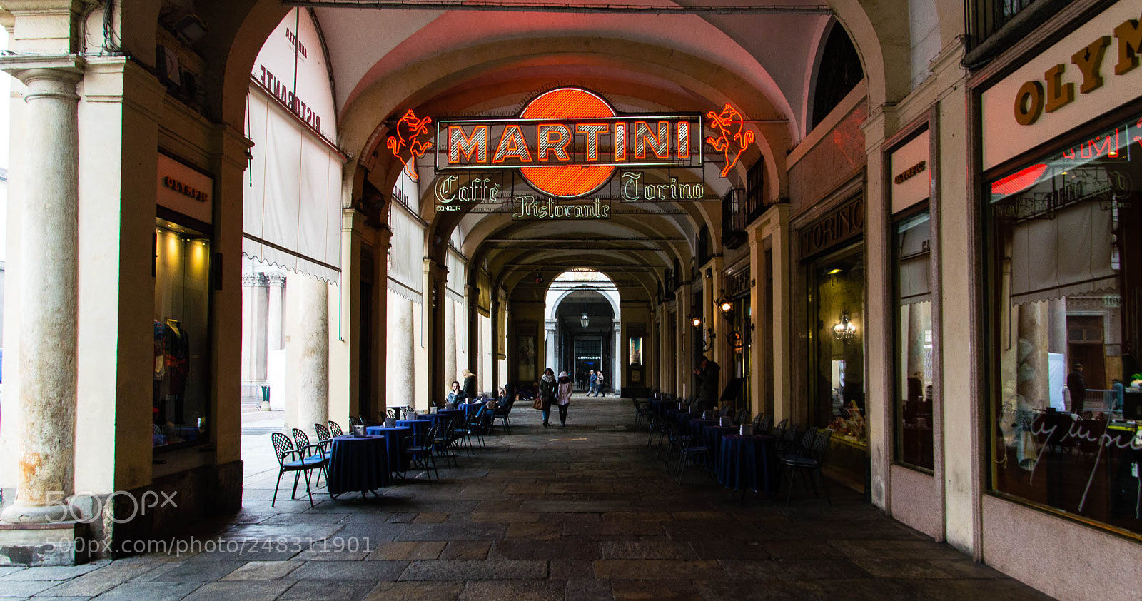Nikon D3200 sample photo. Martini photography