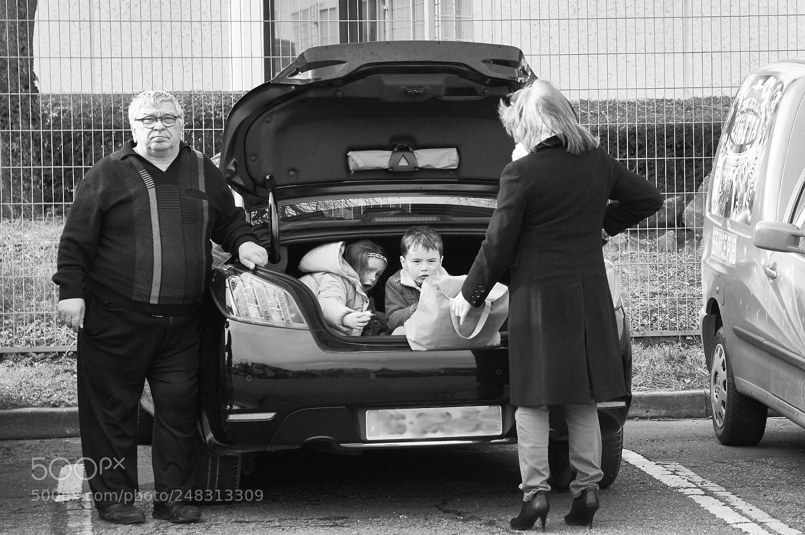 Nikon D3200 sample photo. Car trunk photography