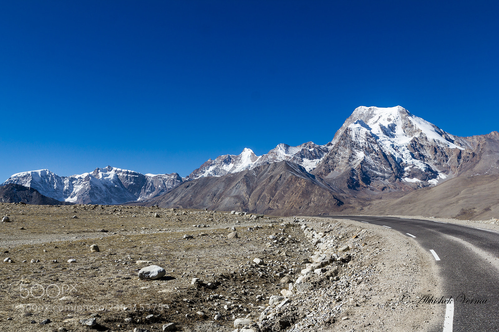 Canon EOS 550D (EOS Rebel T2i / EOS Kiss X4) sample photo. The cold road ahead photography