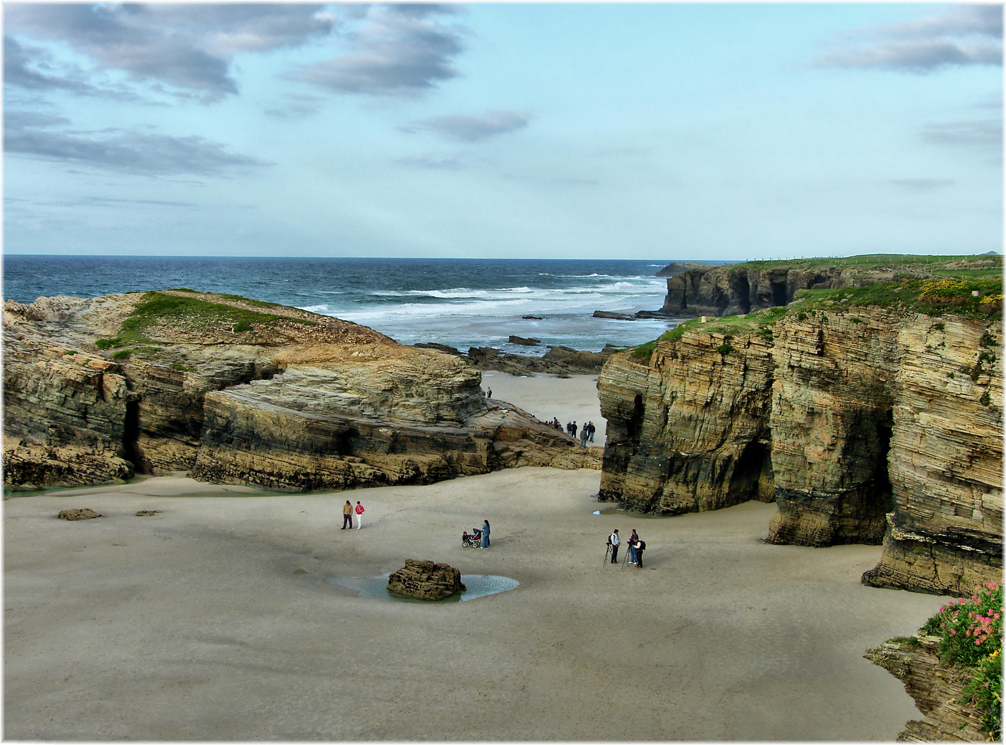 Samsung Pro 815 sample photo. Praia das catedrais en ribadeo (lugo) photography