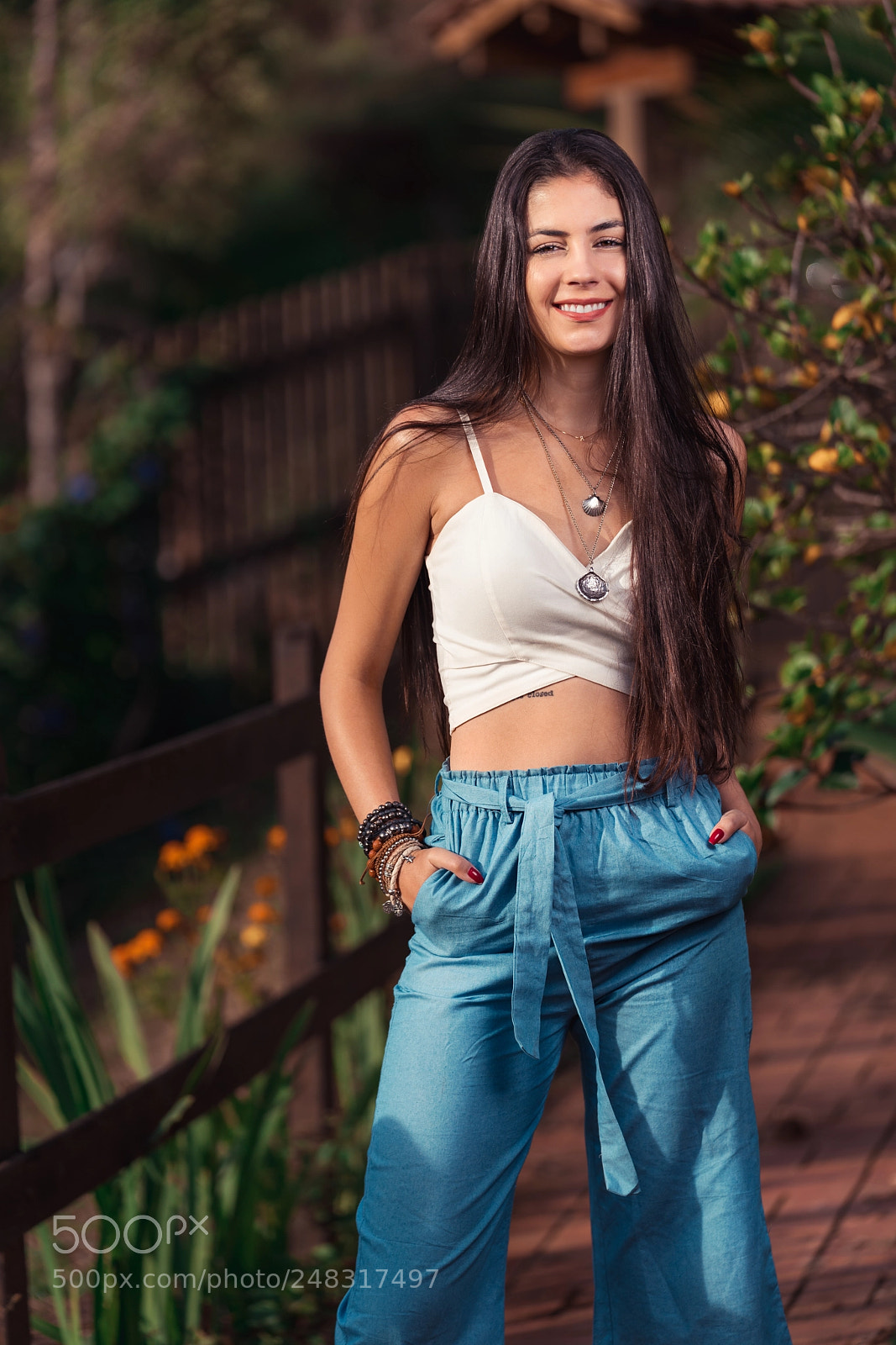 Sony a7R II sample photo. Fashion garden photography