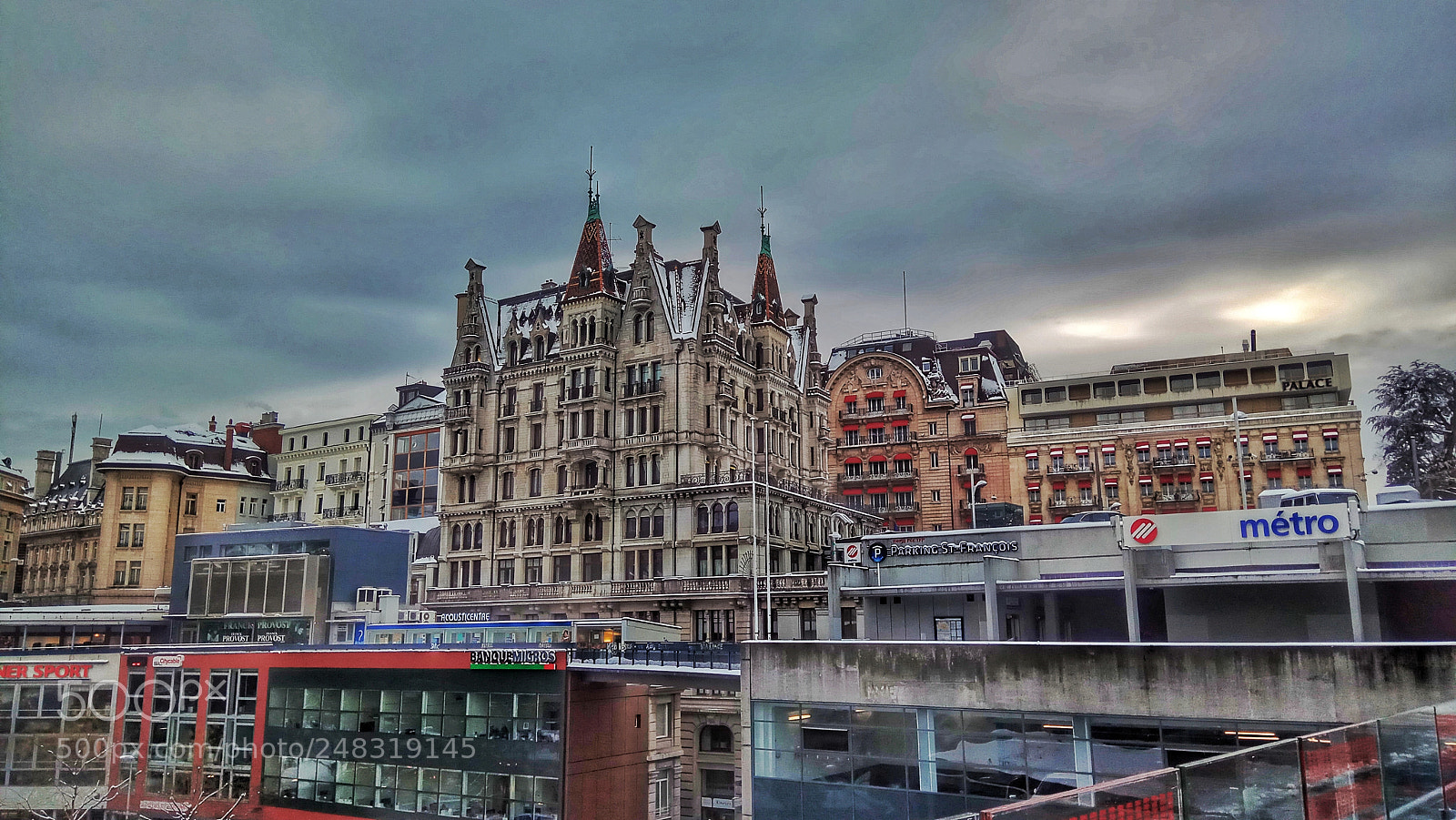 Xiaomi Redmi Note 4 sample photo. Lausanne in winter photography