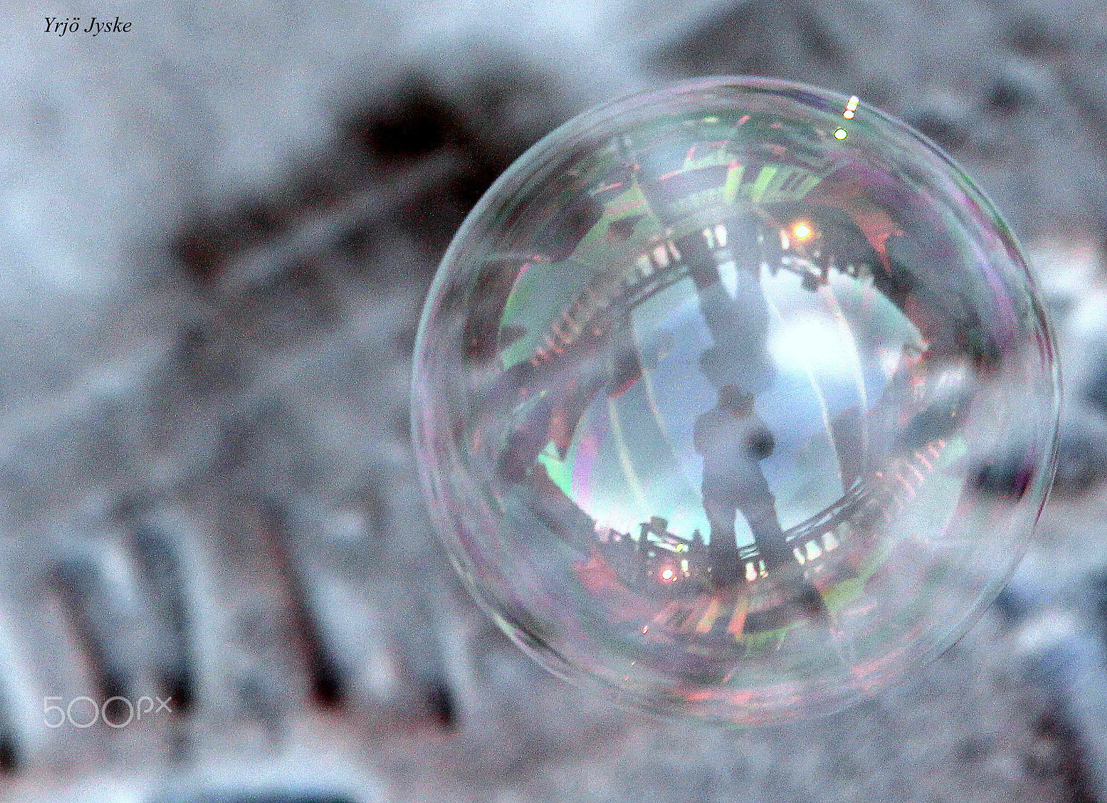 Sigma 18-200mm f/3.5-6.3 DC OS sample photo. Ball reflection photography