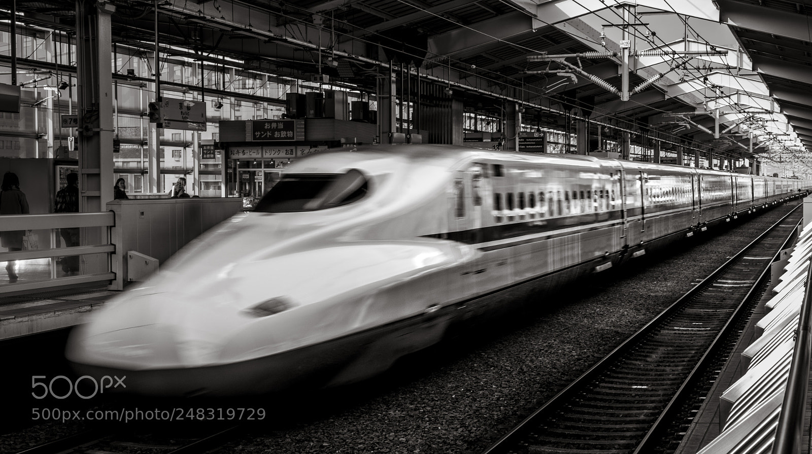 Fujifilm X-T2 sample photo. Shinkansen photography