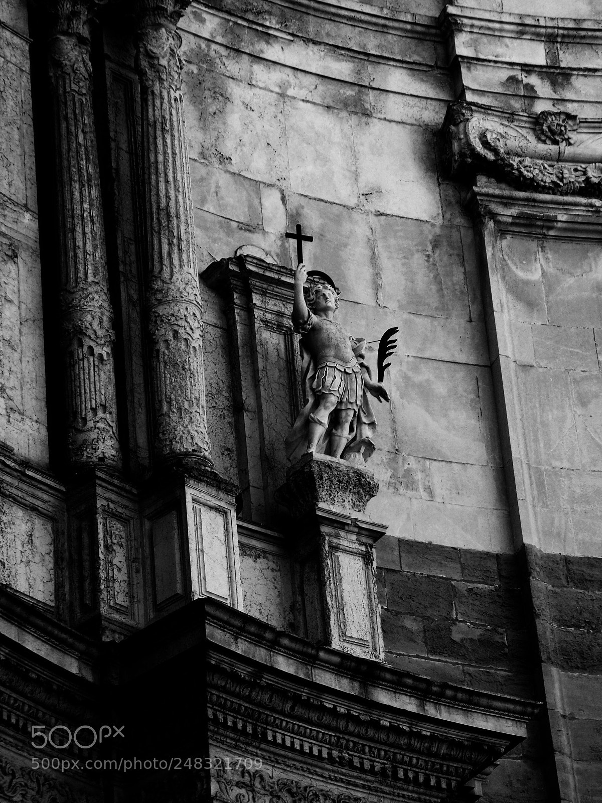 Sony Cyber-shot DSC-H50 sample photo. Cathedral of cadiz detail photography