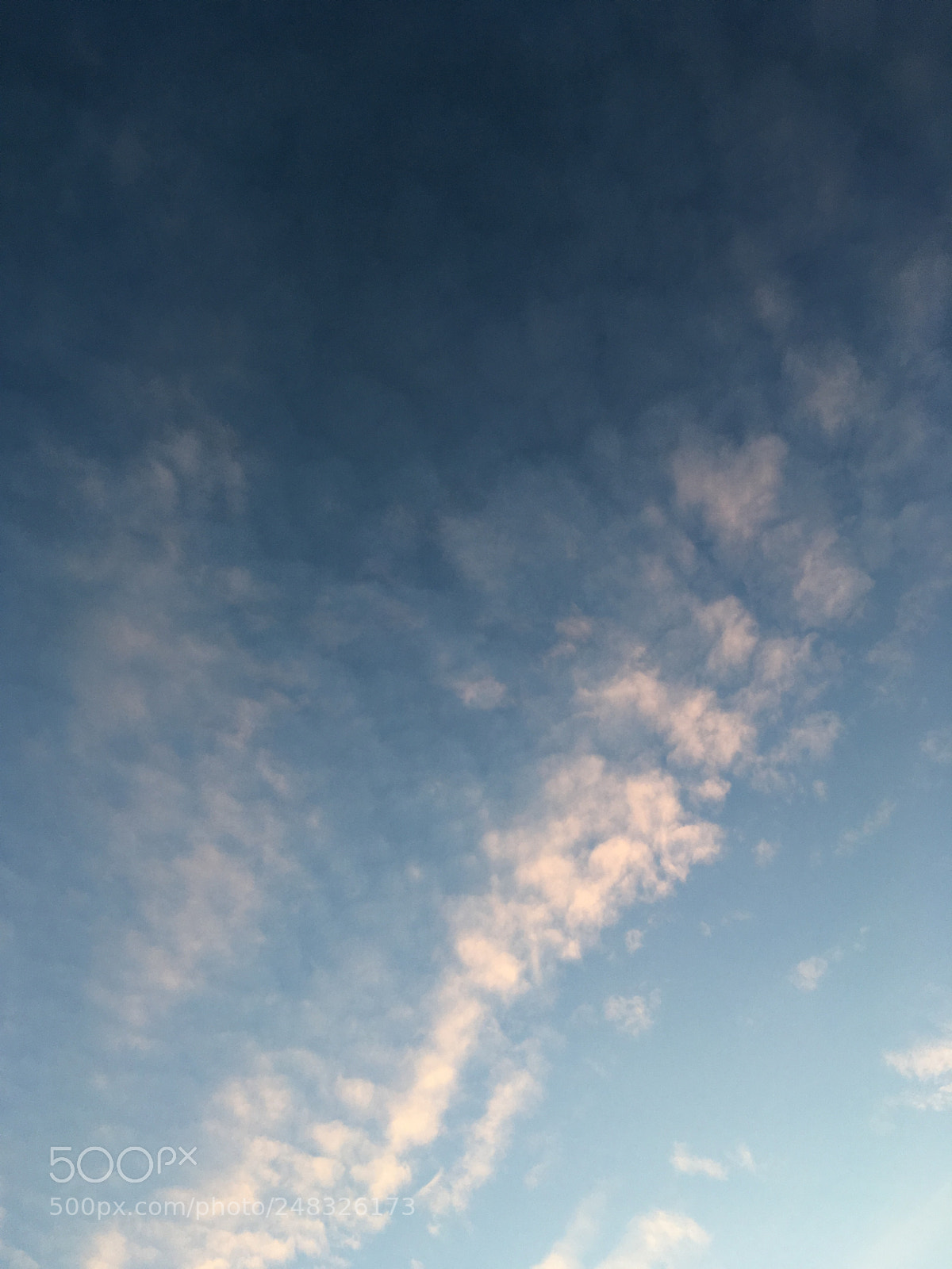 Apple iPhone SE sample photo. Cloud structure photography