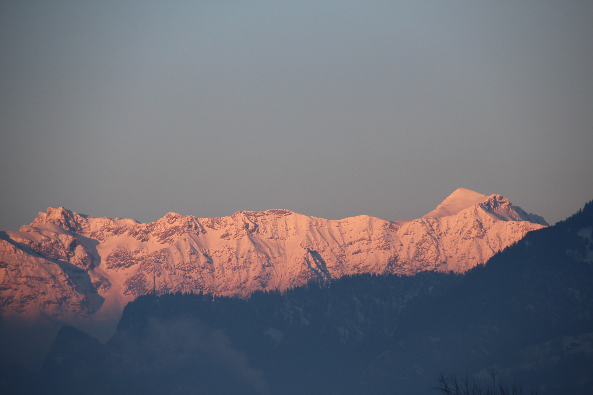 Sigma 18-250mm F3.5-6.3 DC OS HSM sample photo. Img photography