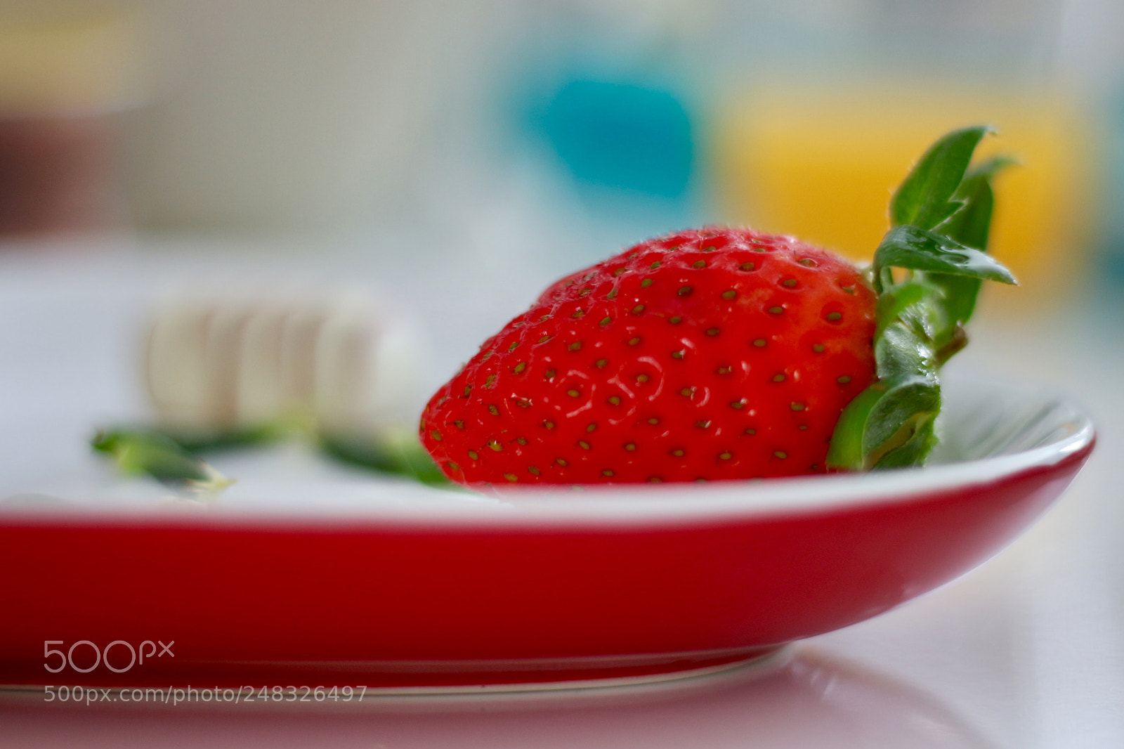 Canon EOS 700D (EOS Rebel T5i / EOS Kiss X7i) sample photo. Erdbeere photography