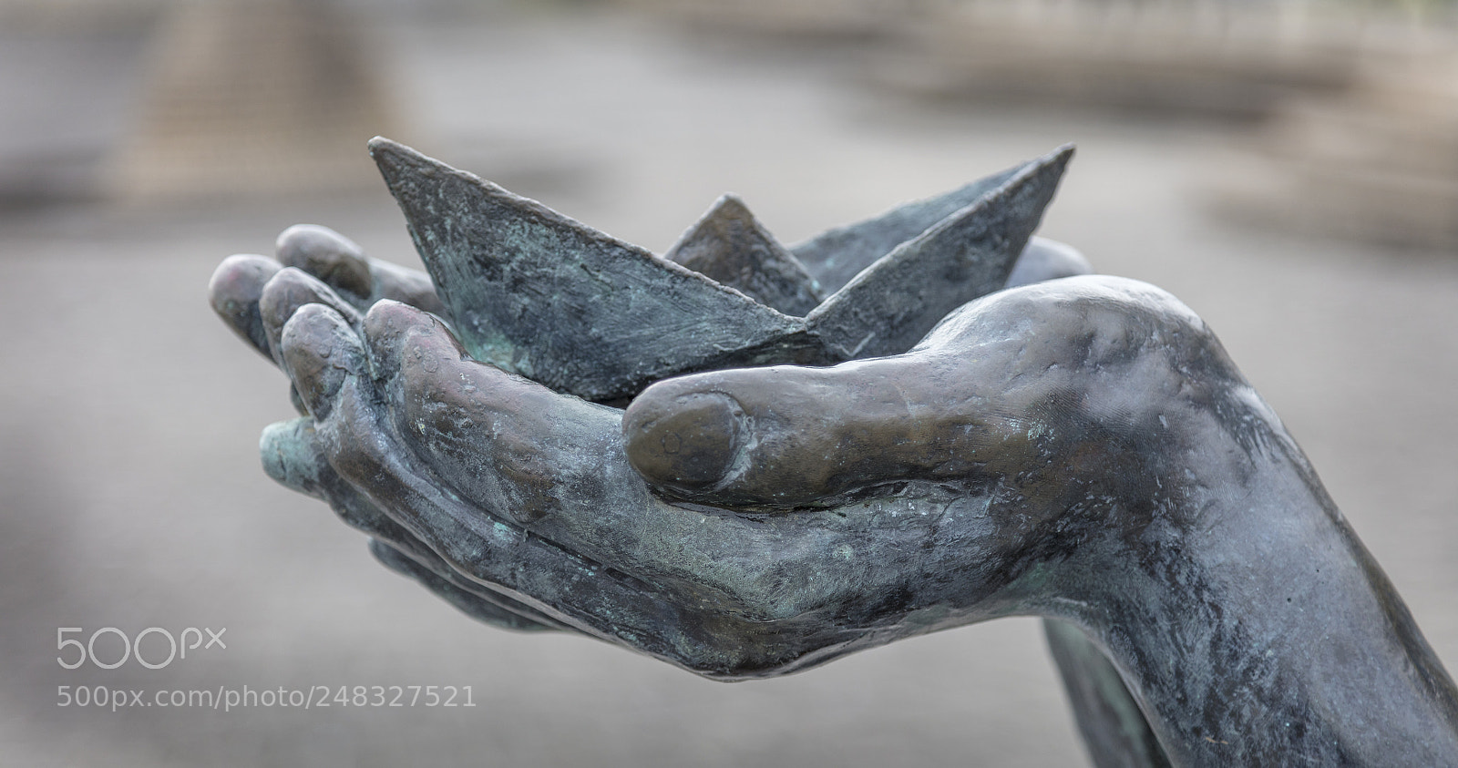 Canon EOS 5DS R sample photo. The navigators hands kennedy photography