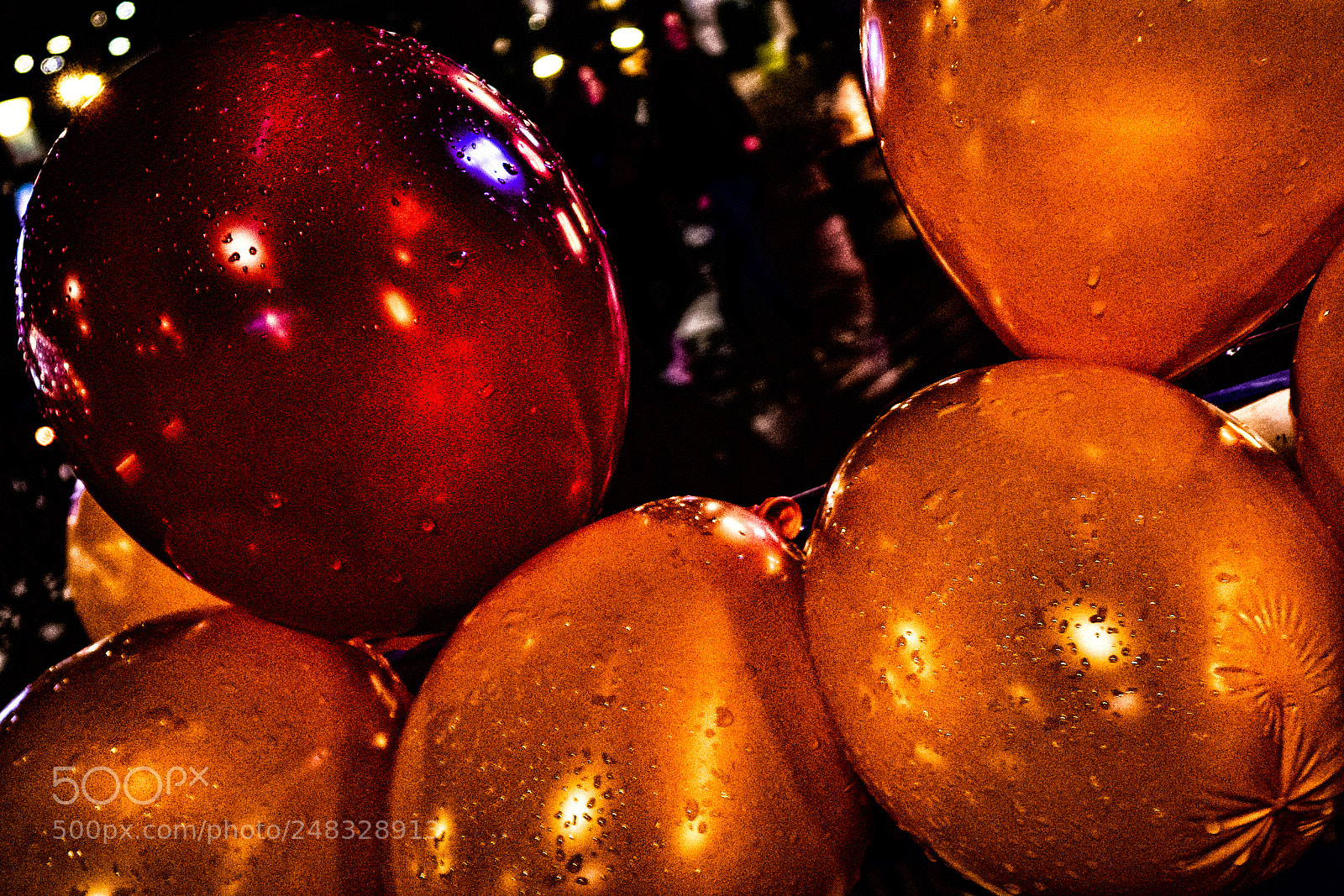 Canon PowerShot G7 X Mark II sample photo. Night behind balloons photography