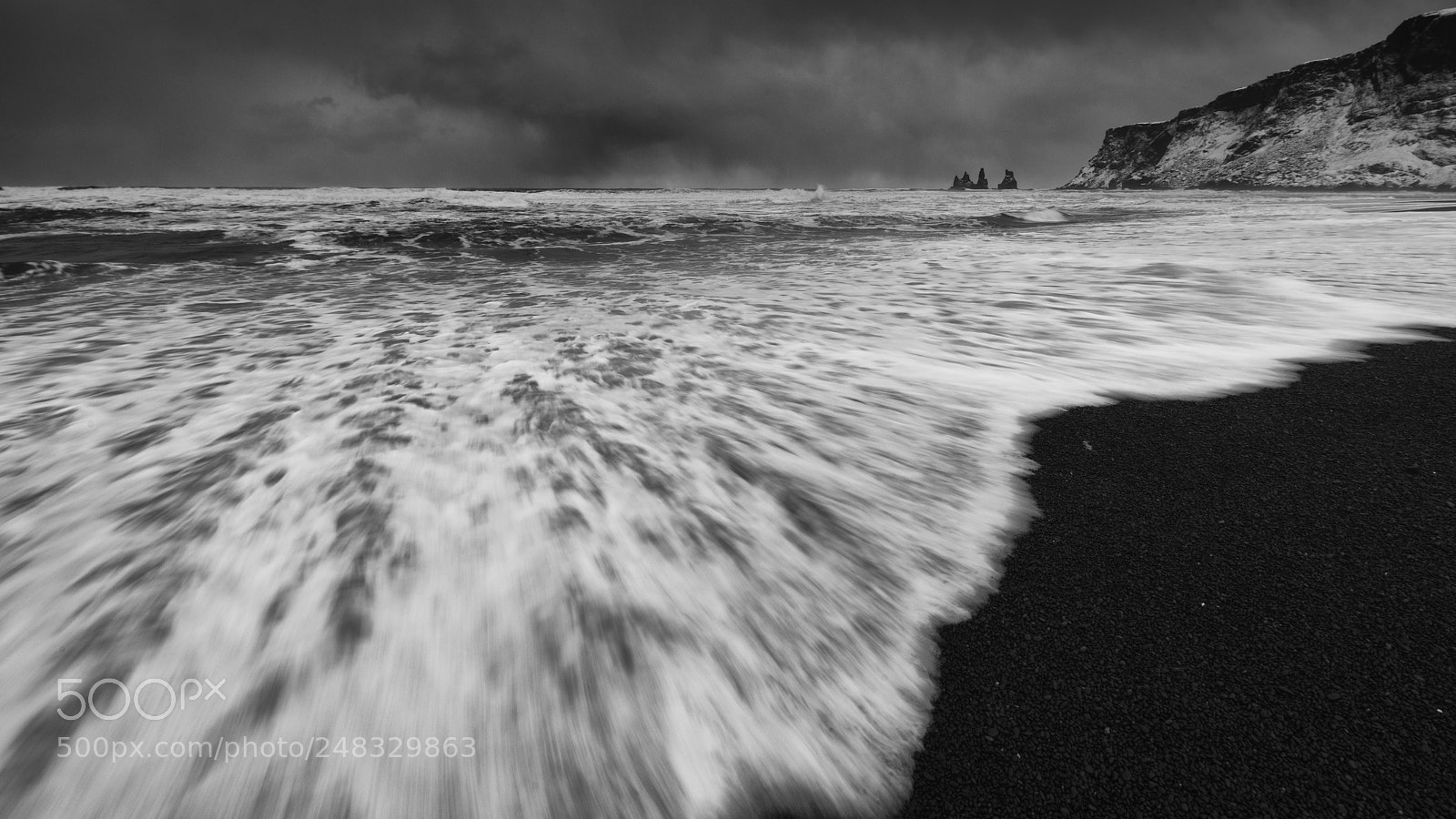 Nikon D850 sample photo. Long wave on vik photography
