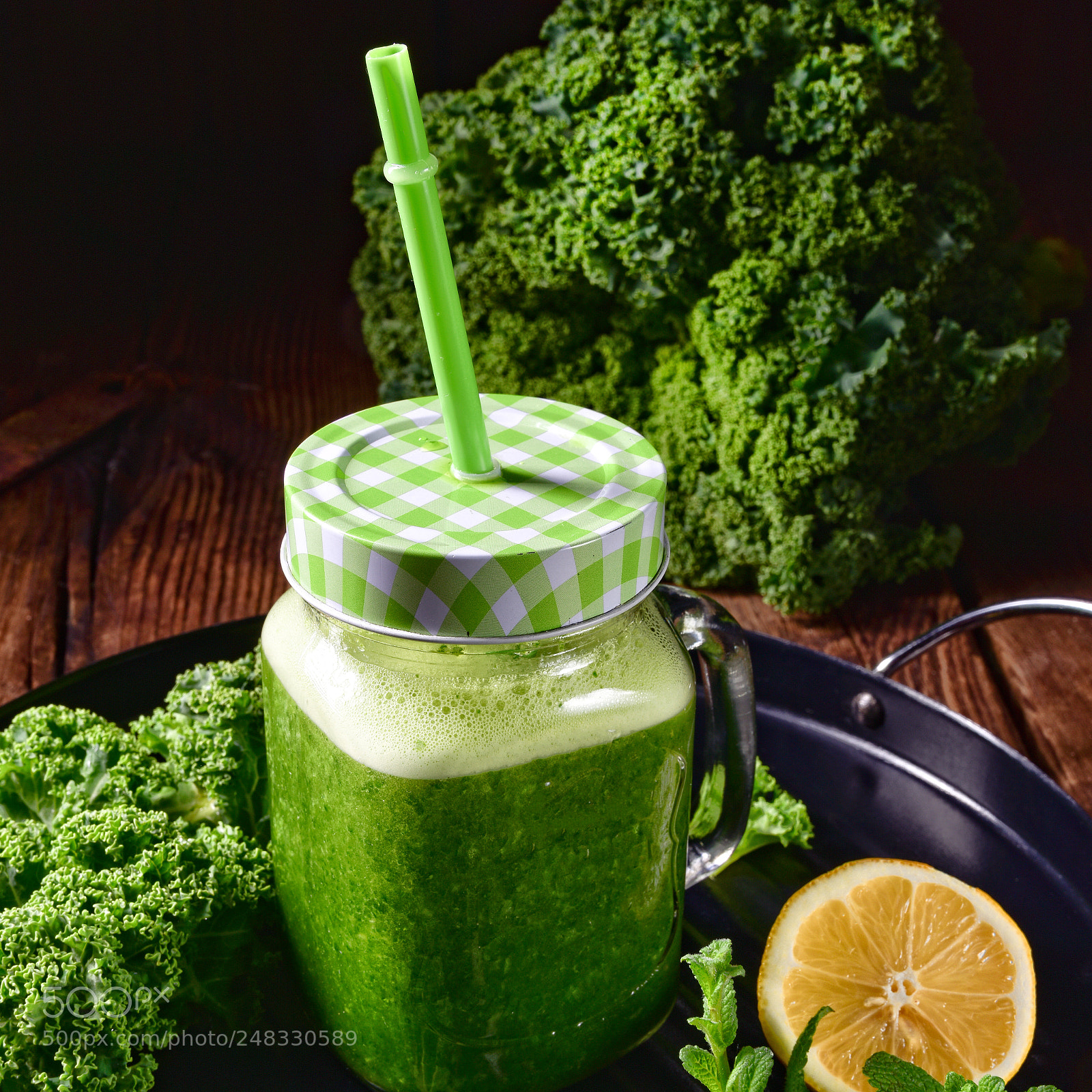 Nikon D810 sample photo. Kale smoothie photography