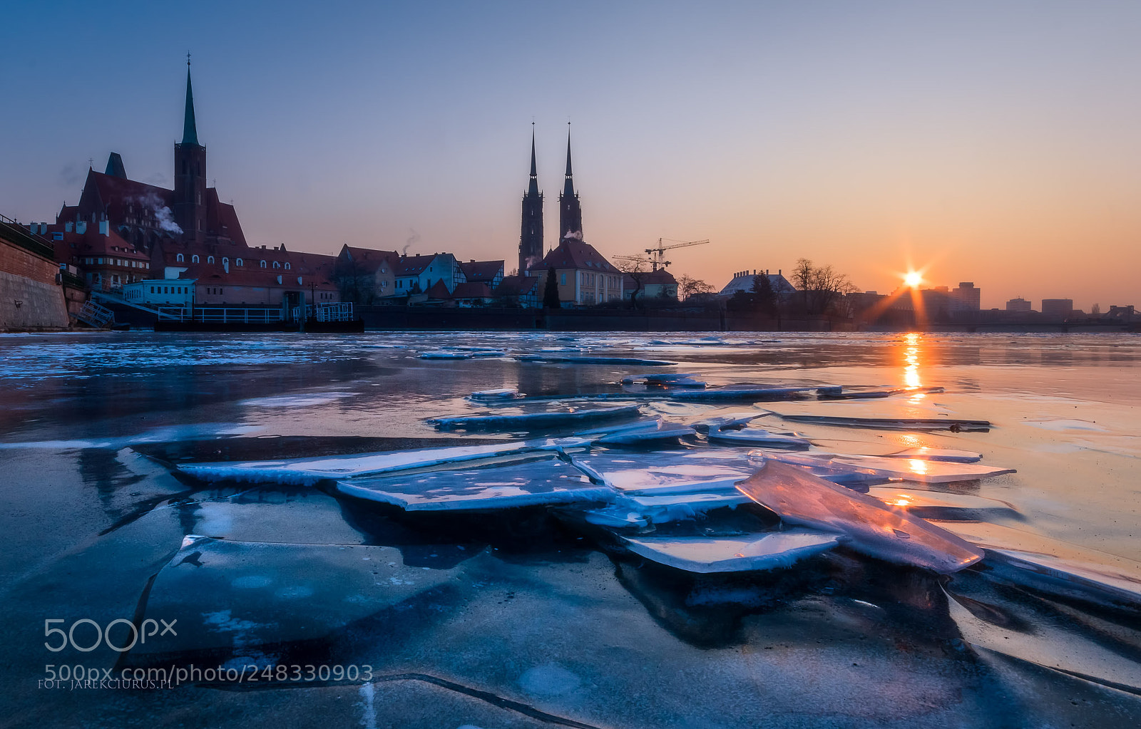 Pentax K-3 sample photo. Frozen city photography