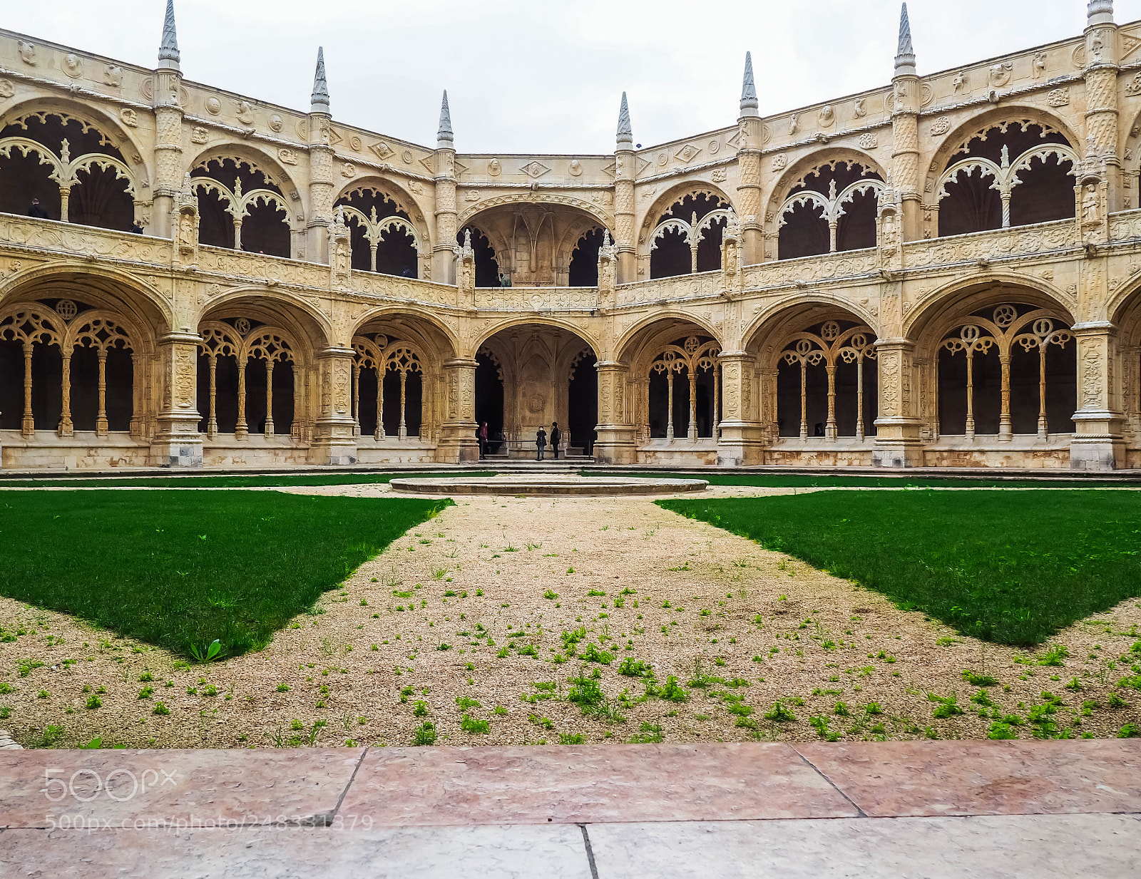 Olympus OM-D E-M10 sample photo. Monastery of jeronimos photography