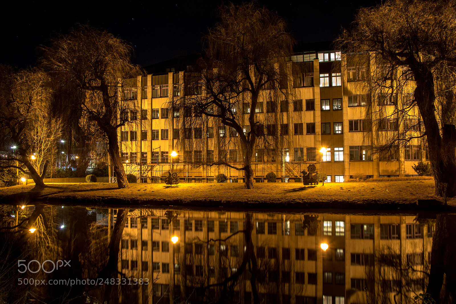 Canon EOS 7D Mark II sample photo. Herford night photography