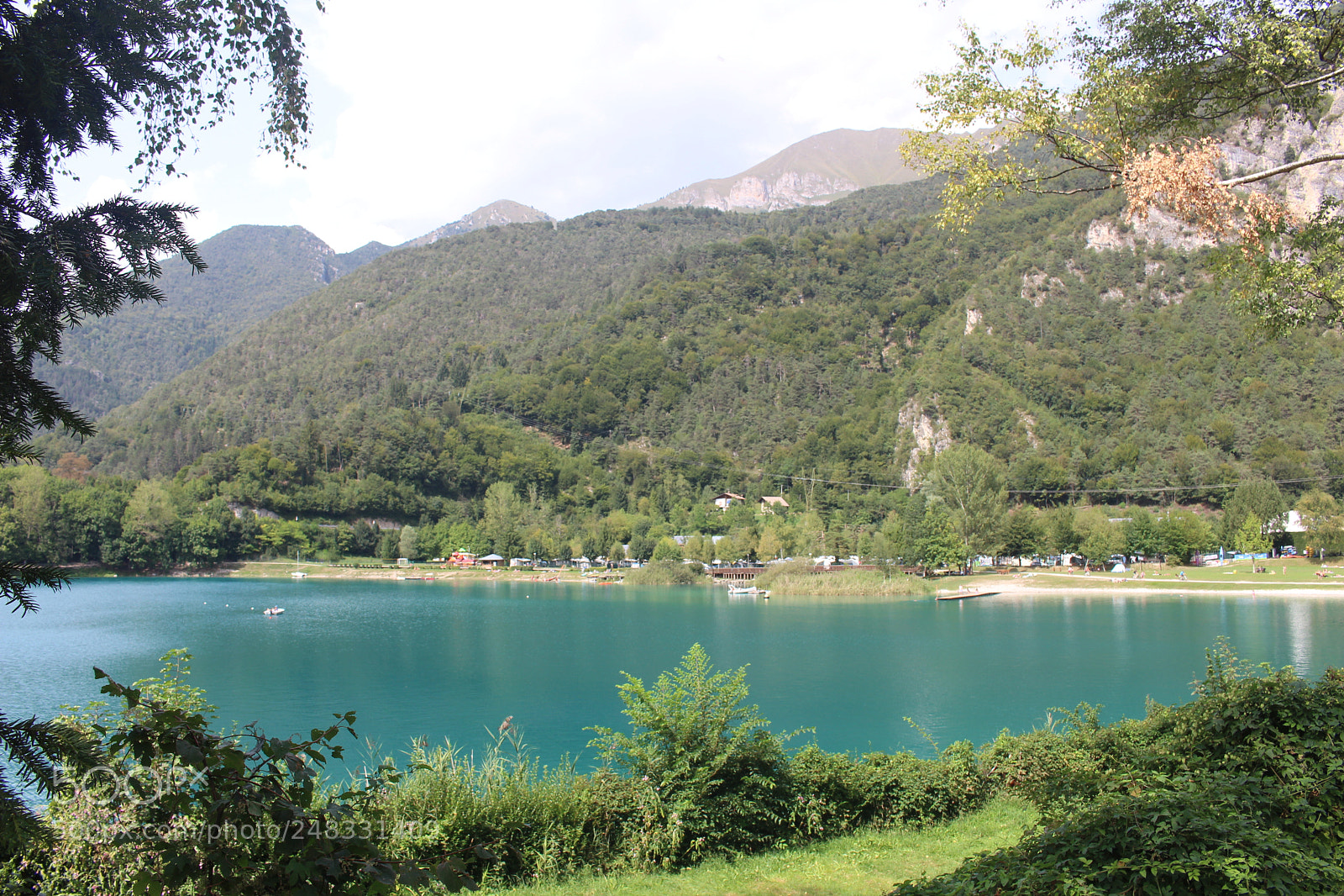 Canon EOS 700D (EOS Rebel T5i / EOS Kiss X7i) sample photo. Bergsee in italien photography