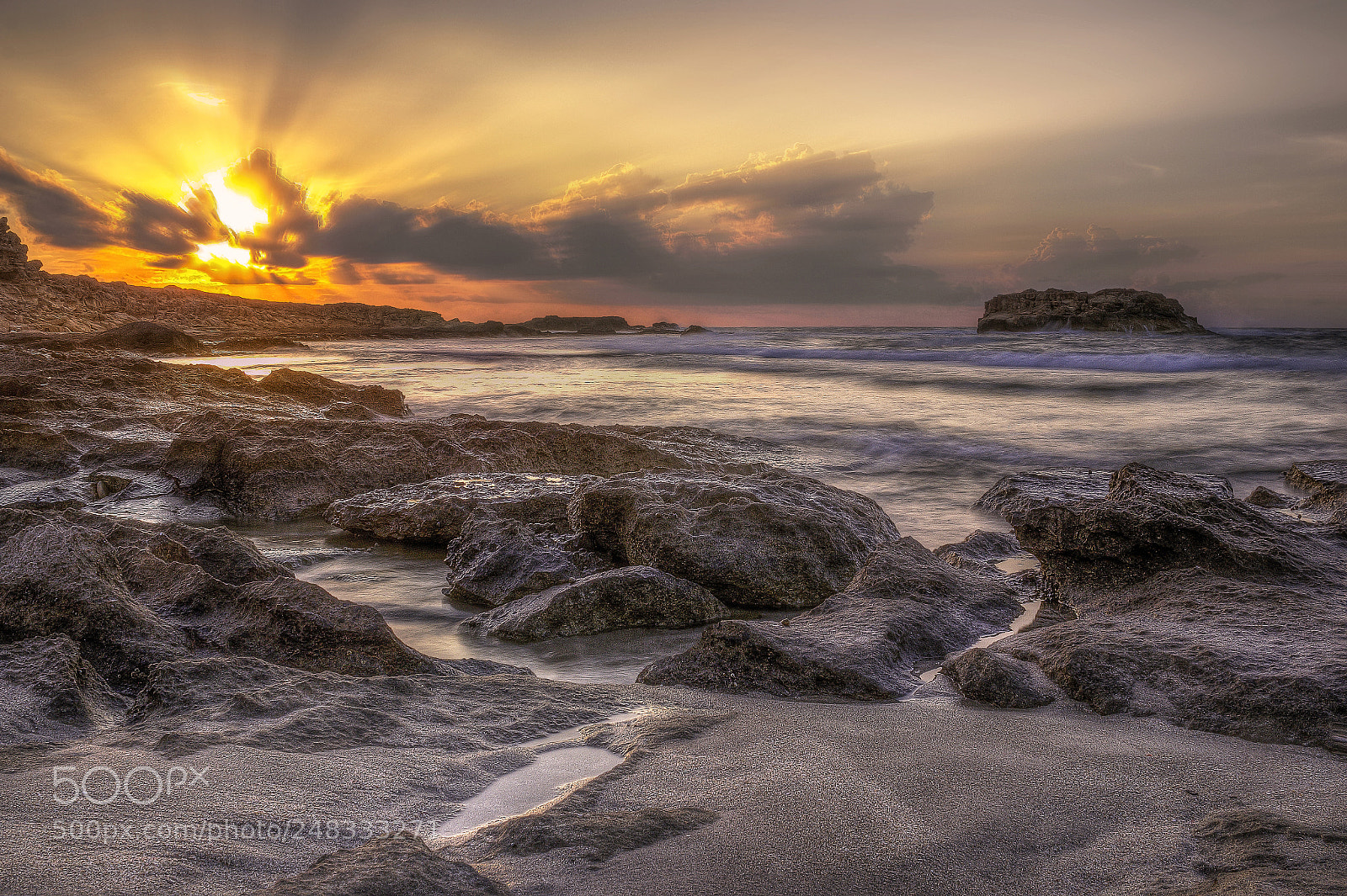 Canon EOS 600D (Rebel EOS T3i / EOS Kiss X5) sample photo. Seascape at sunset. photography