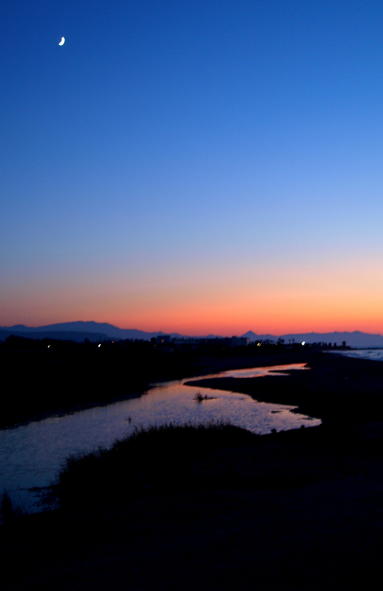 Olympus E-410 (EVOLT E-410) sample photo. Color of nature photography