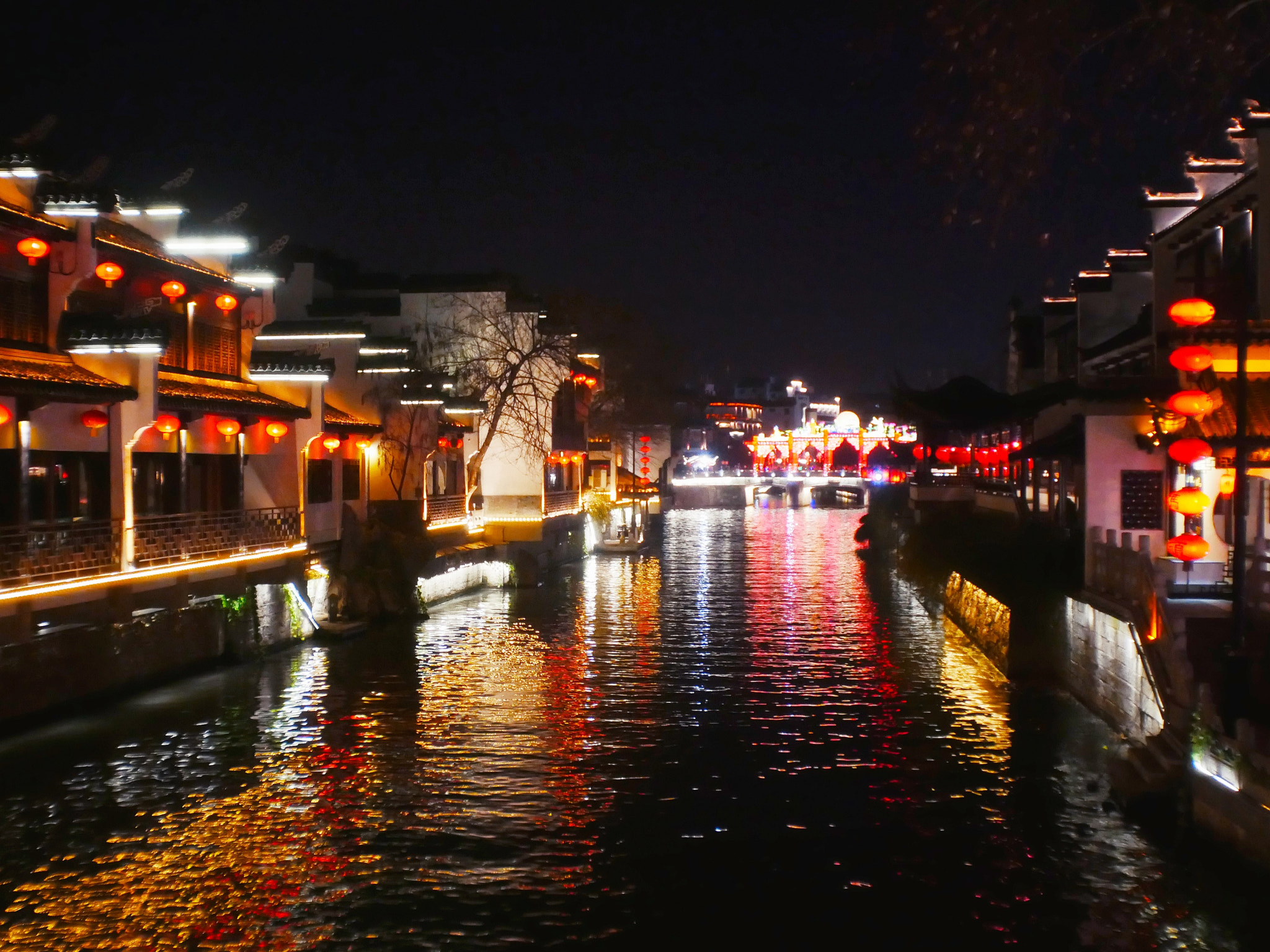 Panasonic Lumix DC-GX850 (Lumix DC-GX800 / Lumix DC-GF9) sample photo. Night of confucius temple in nanjing photography