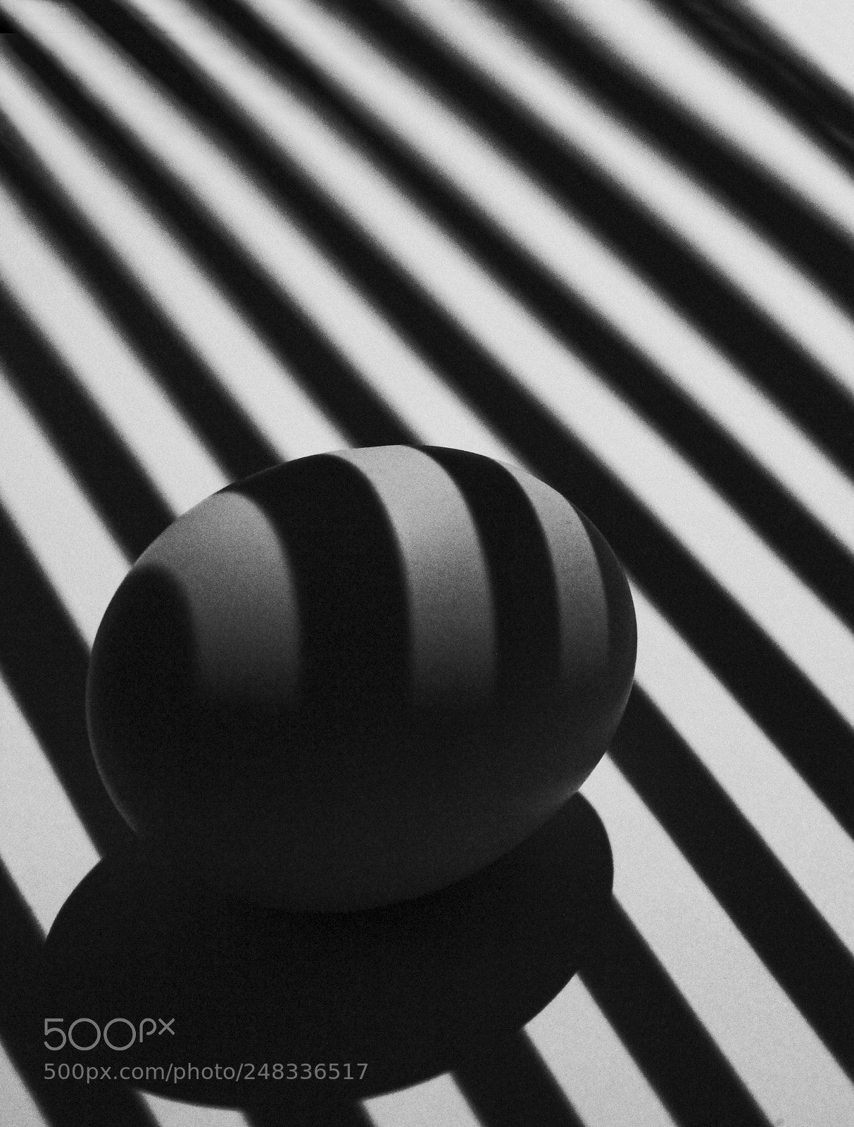 Canon EOS 600D (Rebel EOS T3i / EOS Kiss X5) sample photo. Shadows photography